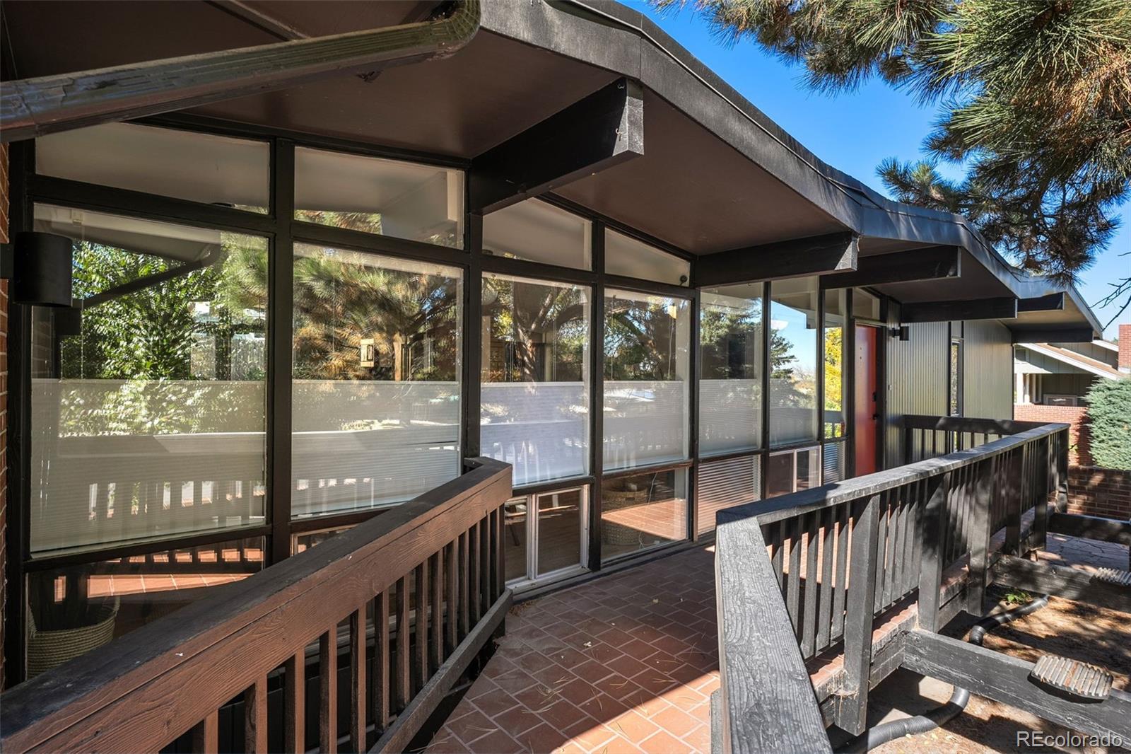 MLS Image #4 for 923 s beech street,lakewood, Colorado