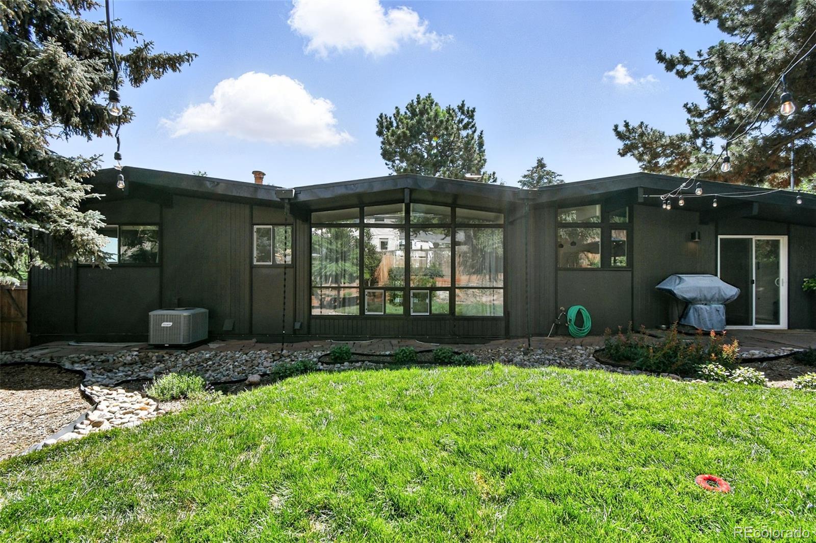 MLS Image #42 for 923 s beech street,lakewood, Colorado