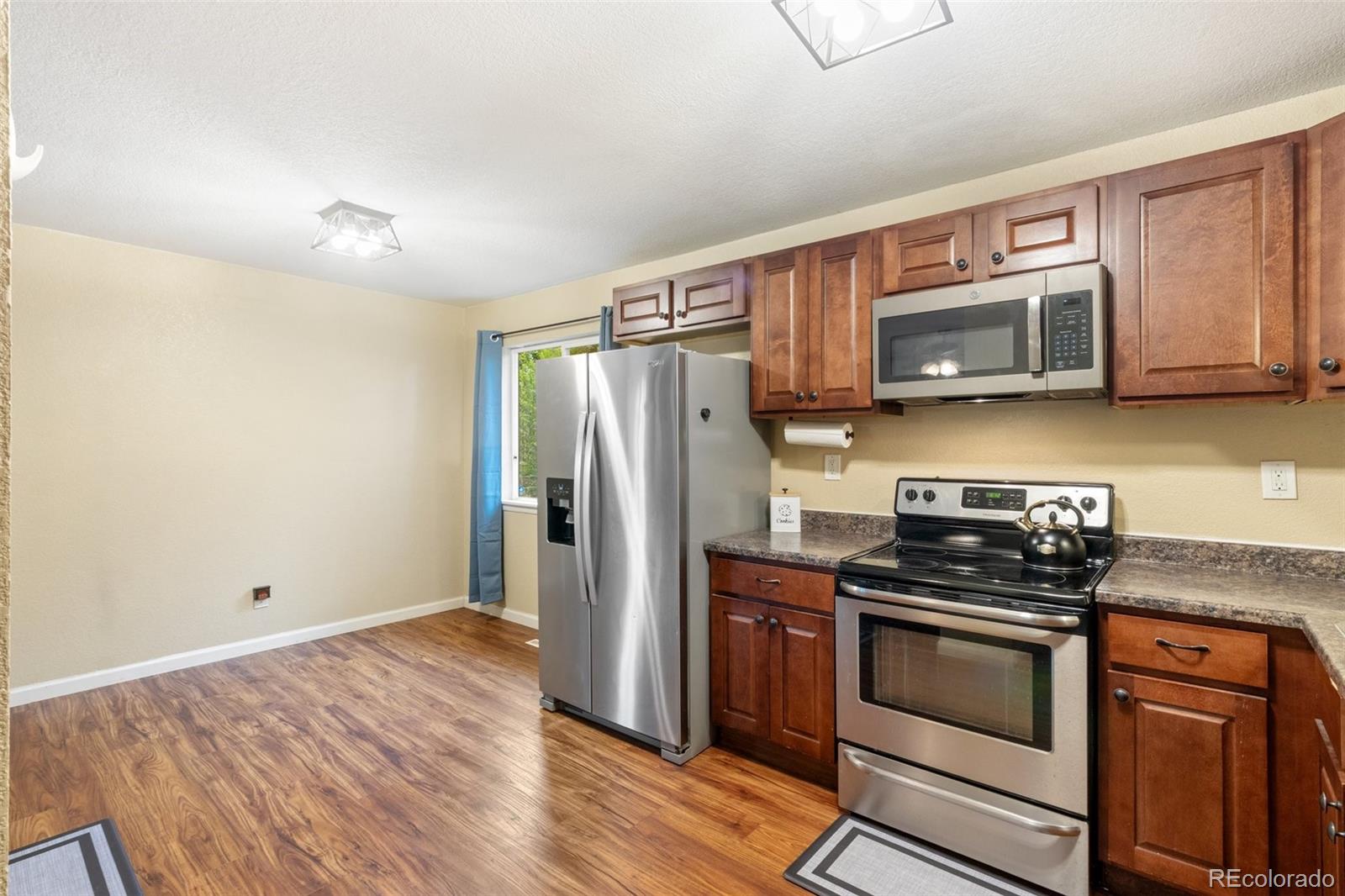 MLS Image #11 for 1209  maxwell street,colorado springs, Colorado