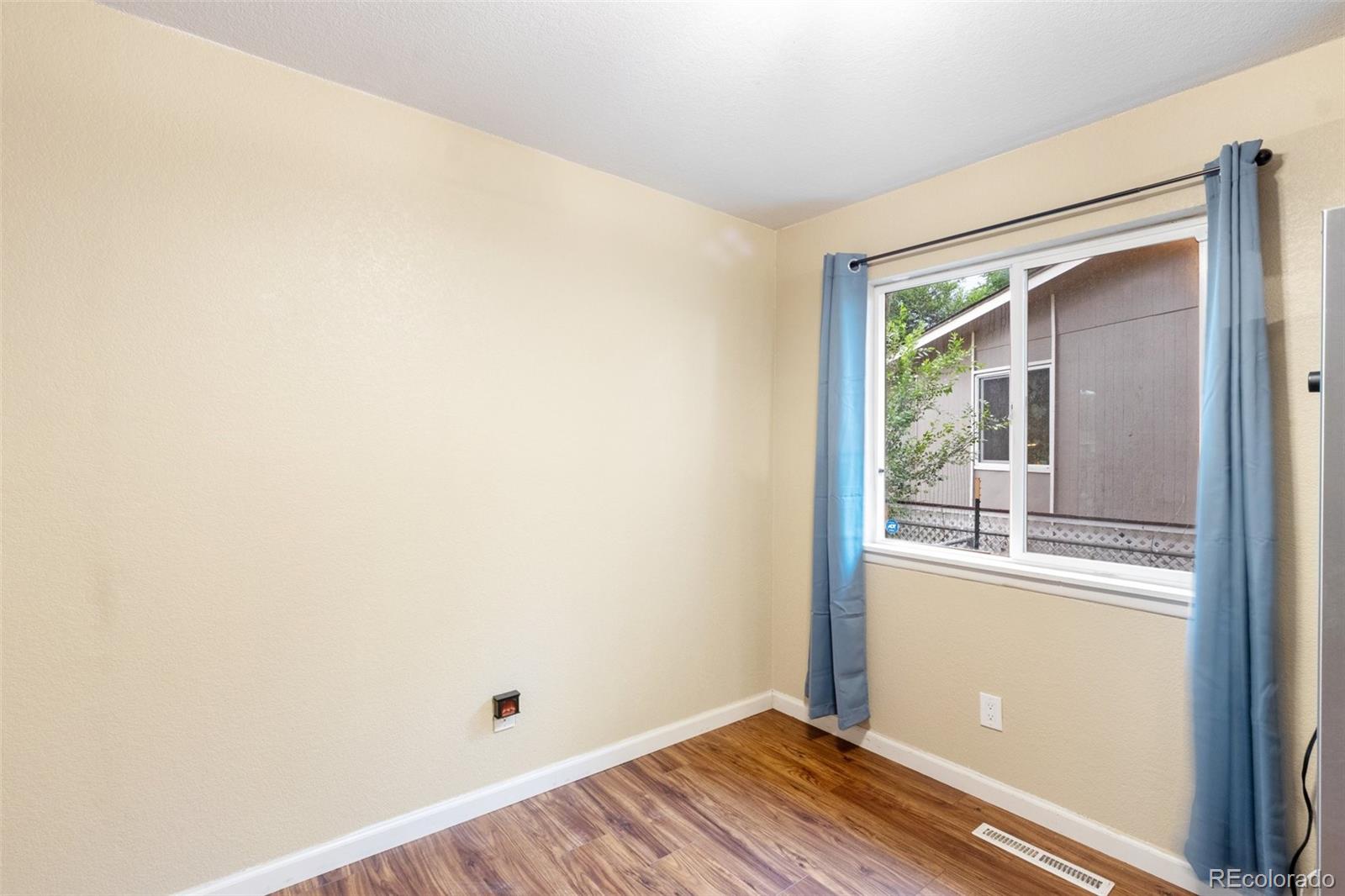 MLS Image #15 for 1209  maxwell street,colorado springs, Colorado
