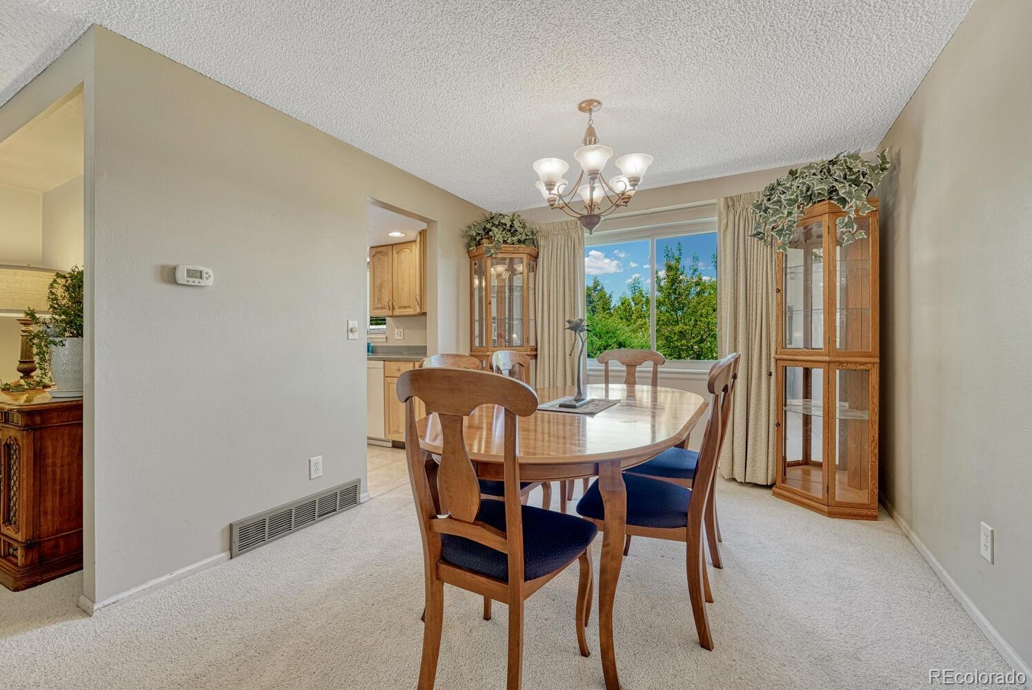 MLS Image #10 for 3317 s elkhart street,aurora, Colorado