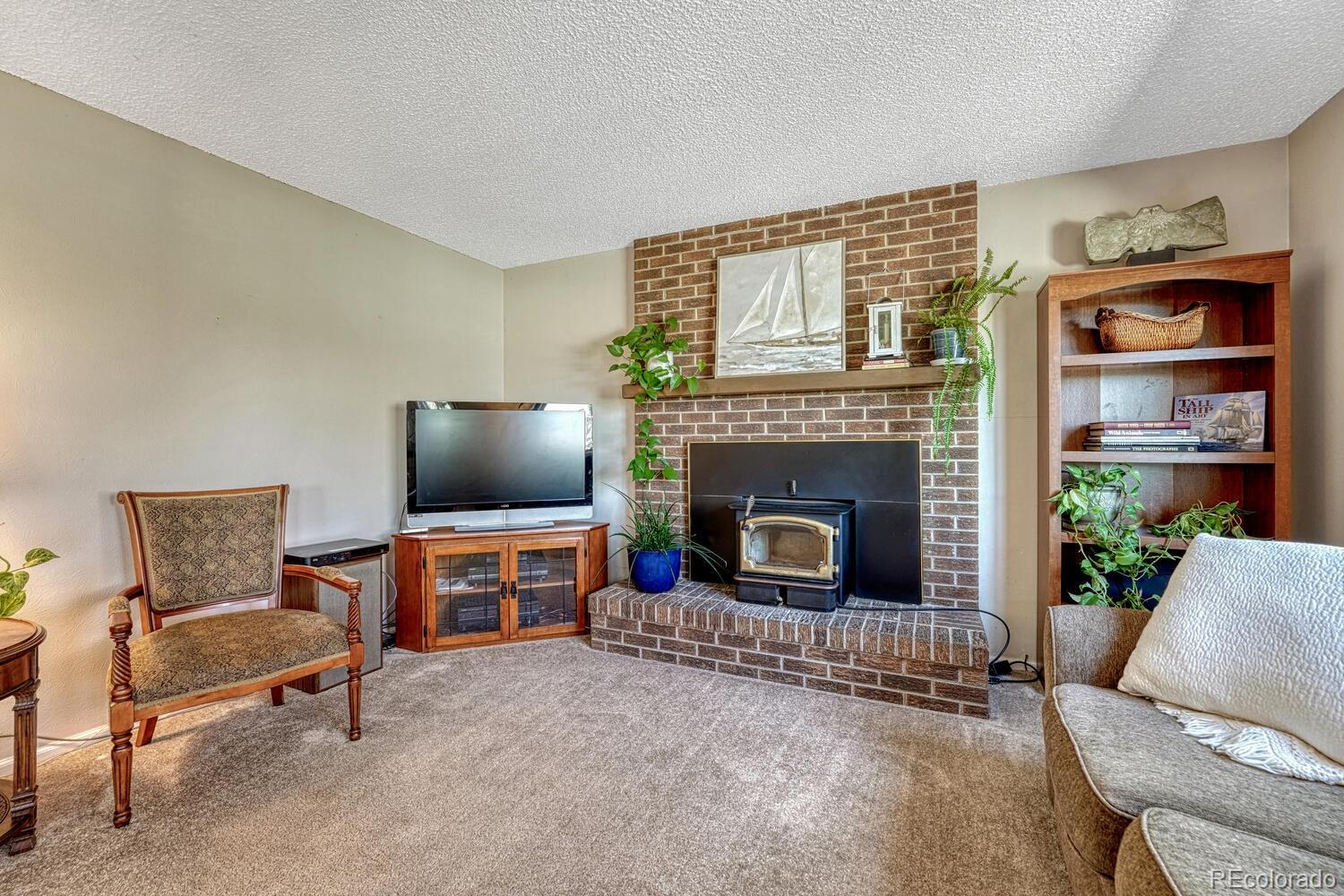 MLS Image #18 for 3317 s elkhart street,aurora, Colorado