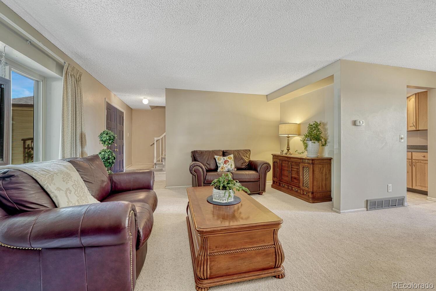 MLS Image #8 for 3317 s elkhart street,aurora, Colorado