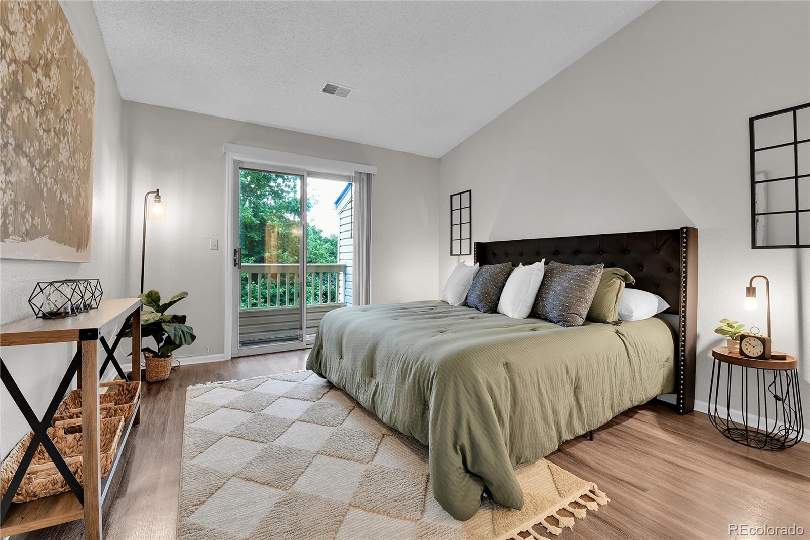 MLS Image #7 for 969 s miller street,lakewood, Colorado