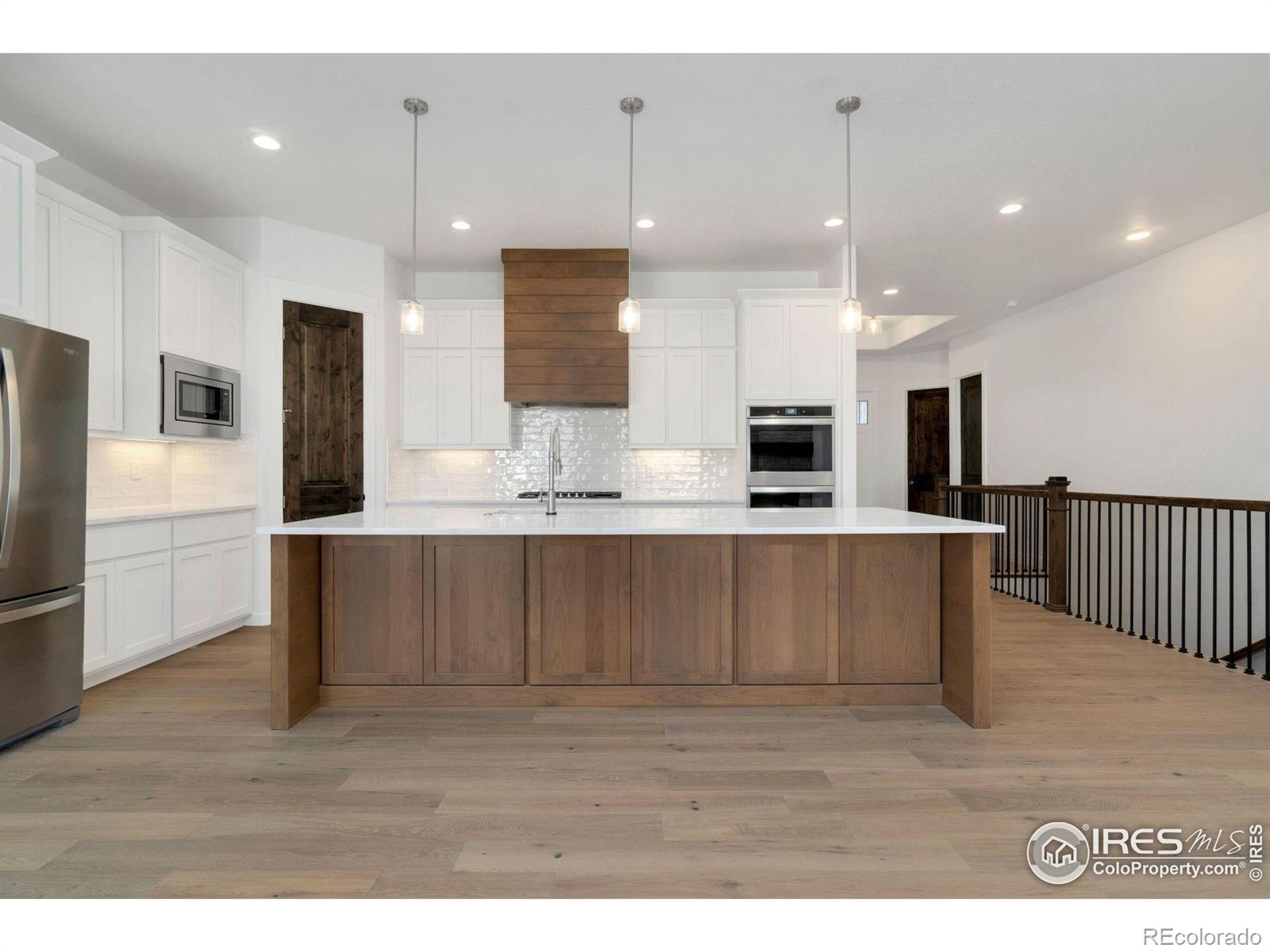 MLS Image #11 for 23835 e river front drive,aurora, Colorado