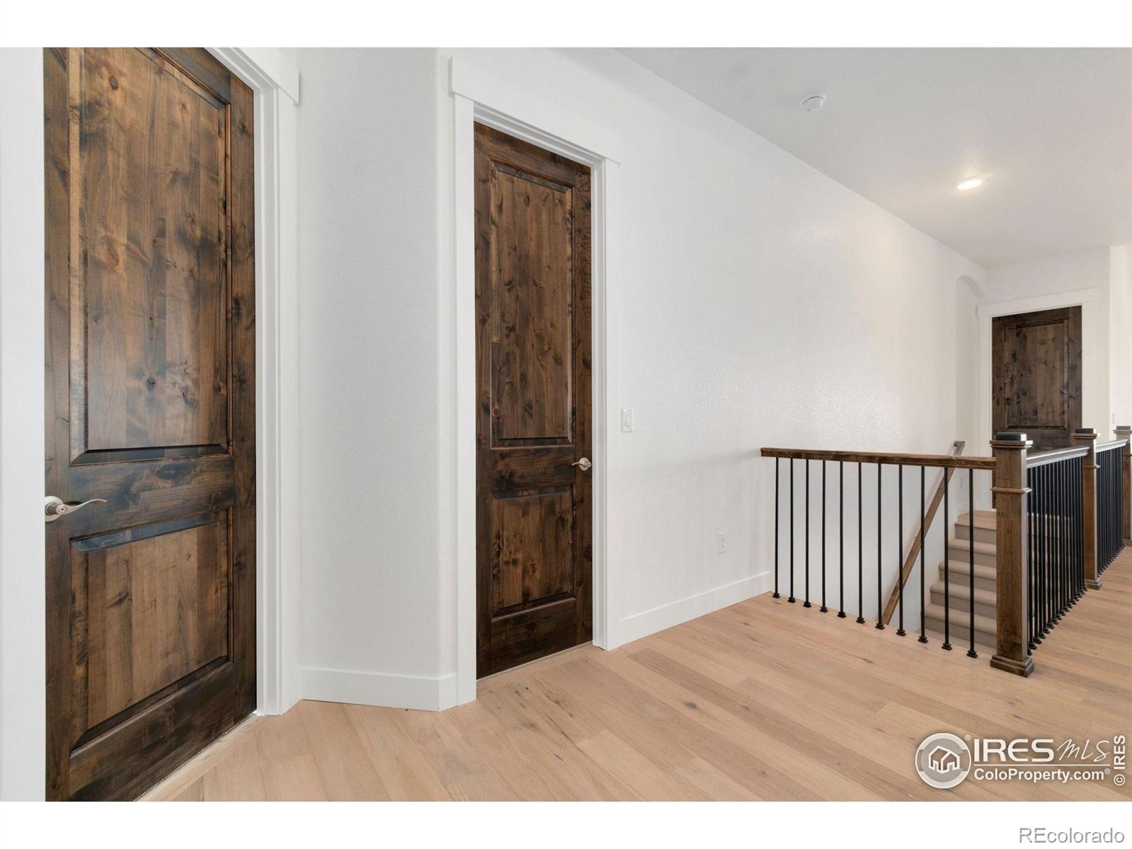 MLS Image #6 for 23835 e river front drive,aurora, Colorado