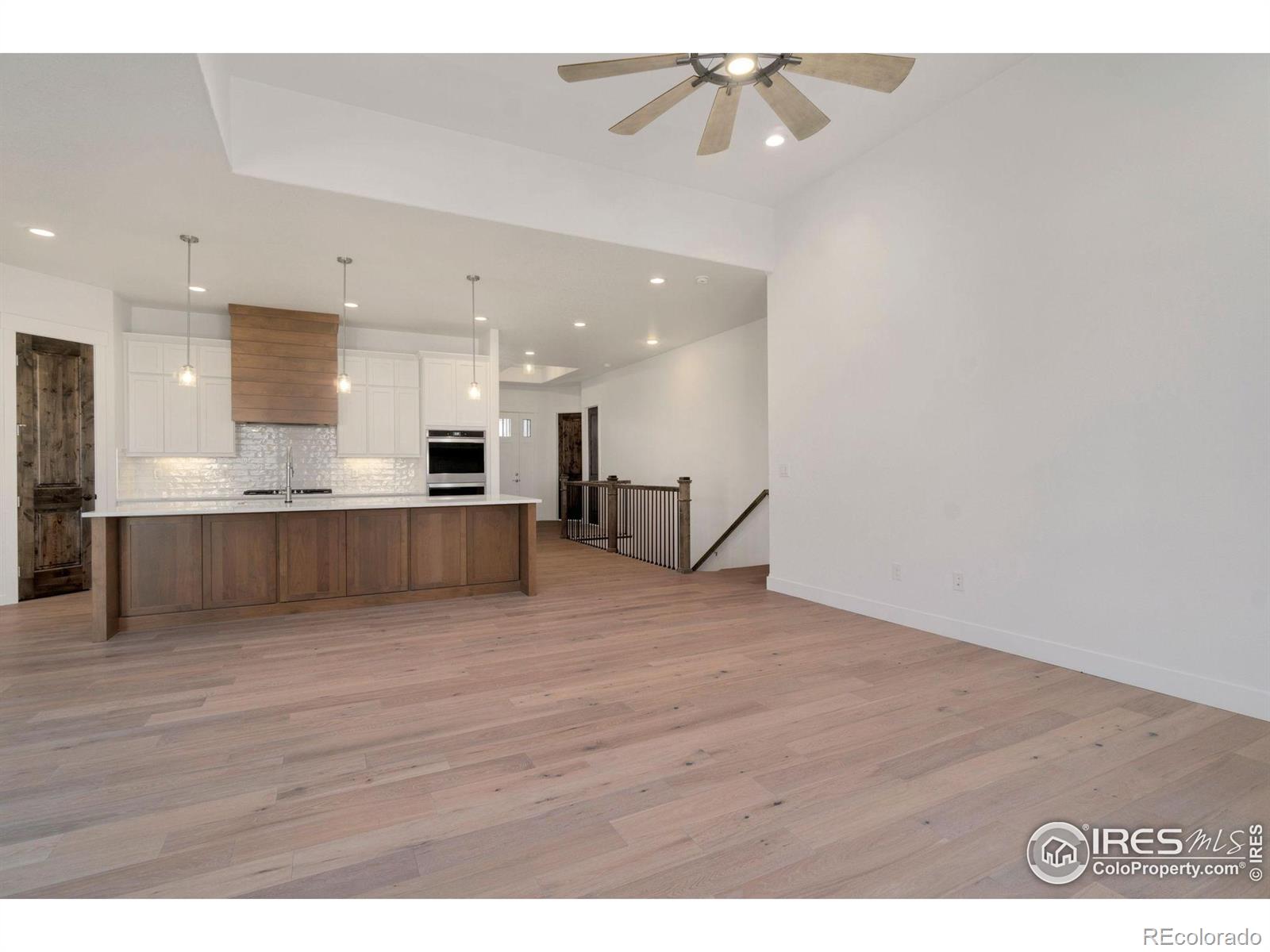 MLS Image #9 for 23835 e river front drive,aurora, Colorado