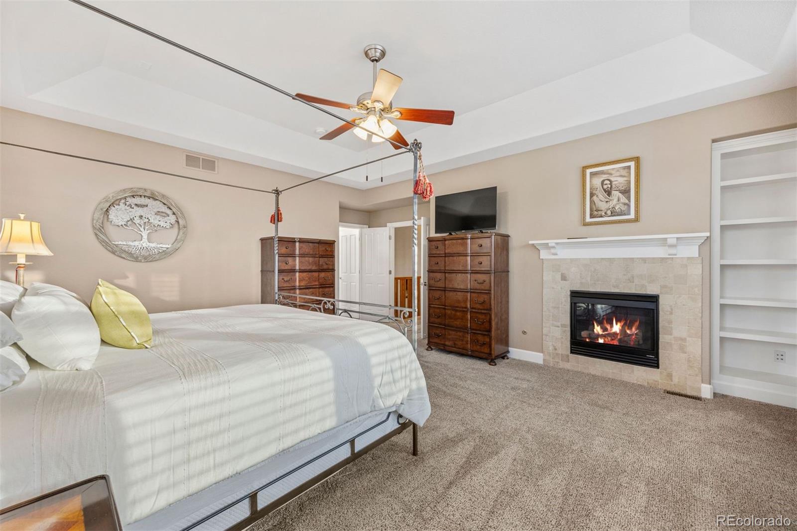 MLS Image #14 for 7999 s blackstone parkway,aurora, Colorado