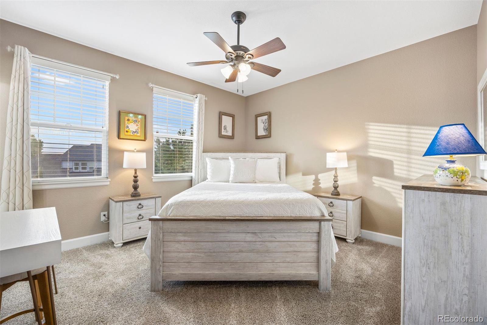MLS Image #19 for 7999 s blackstone parkway,aurora, Colorado