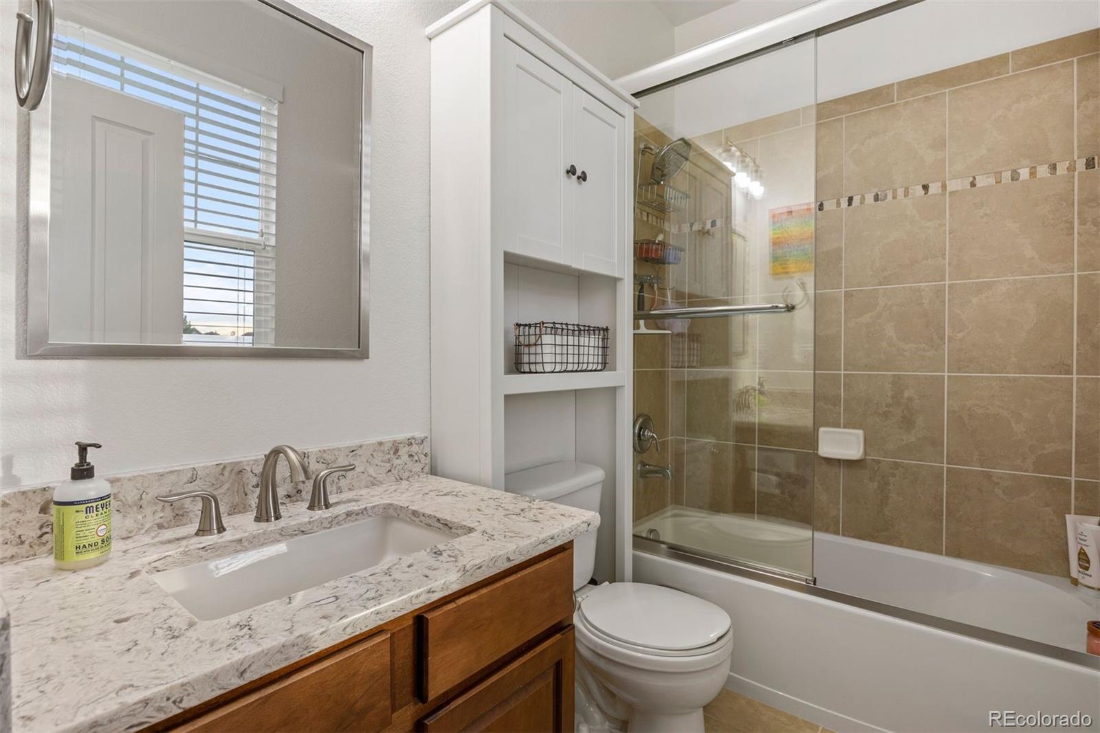 MLS Image #24 for 7999 s blackstone parkway,aurora, Colorado