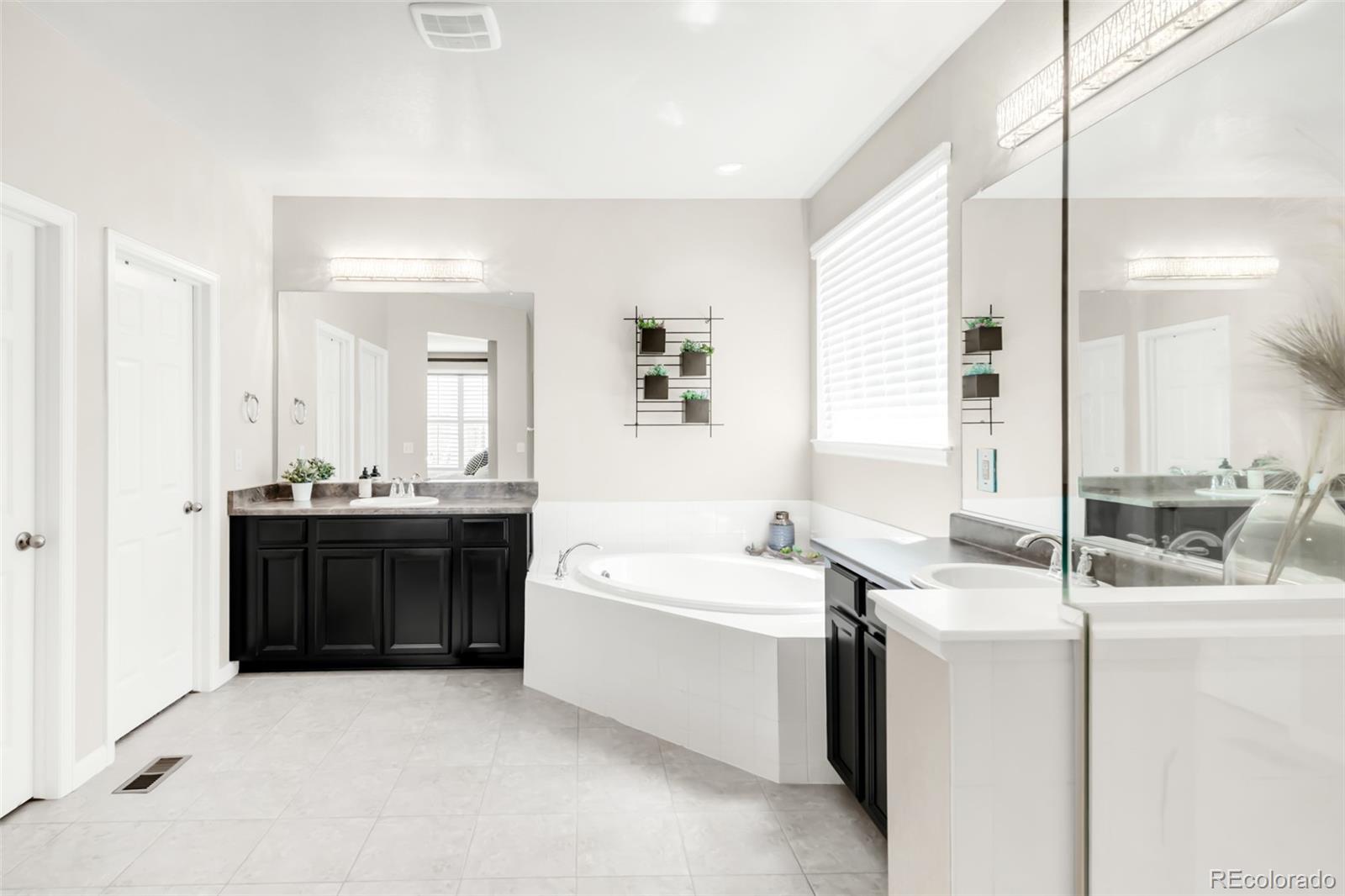 MLS Image #23 for 933  rocky ridge circle,erie, Colorado