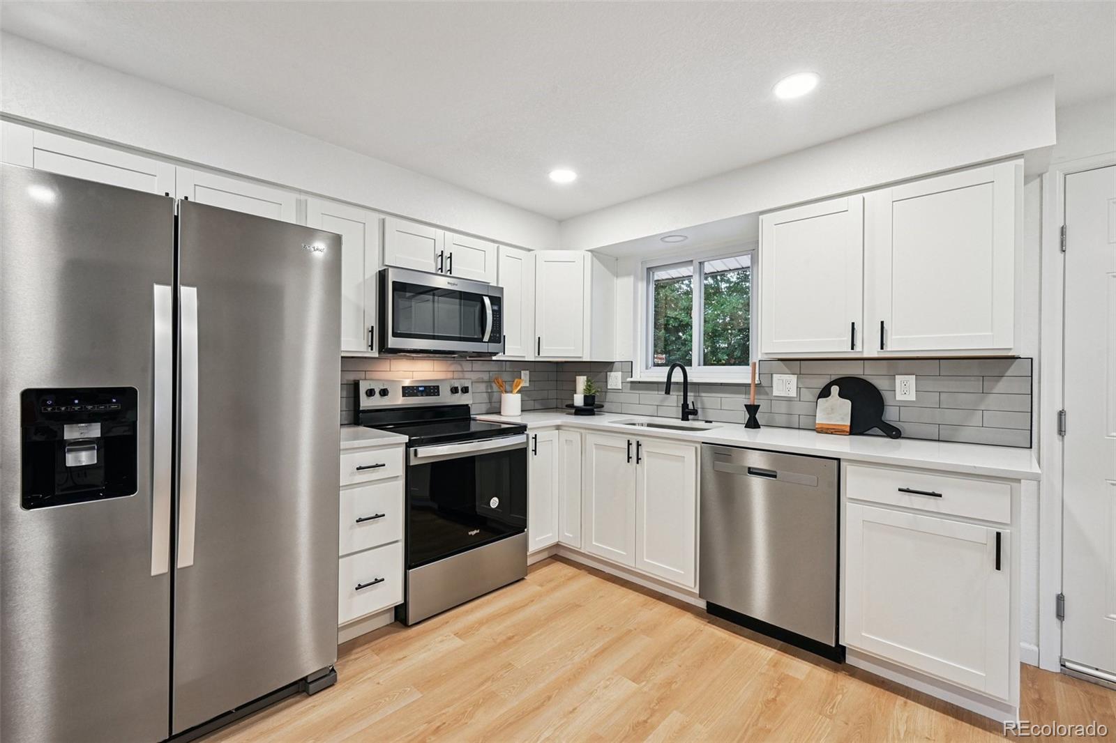 MLS Image #5 for 11176 w 62nd avenue,arvada, Colorado