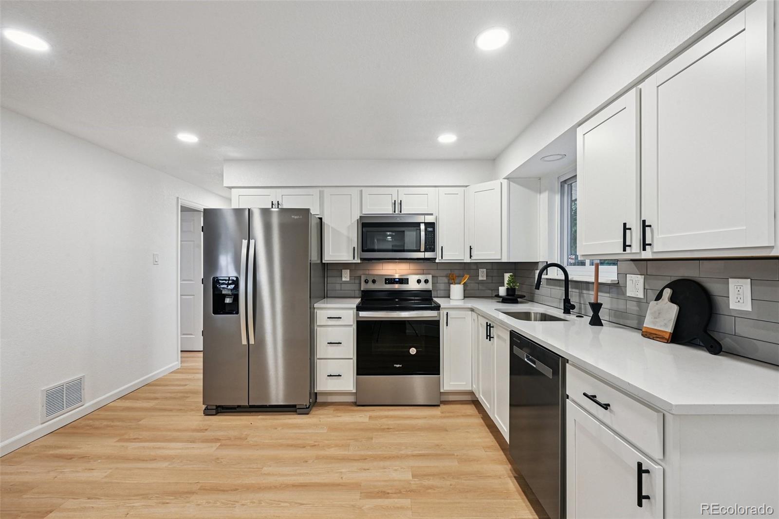 MLS Image #6 for 11176 w 62nd avenue,arvada, Colorado
