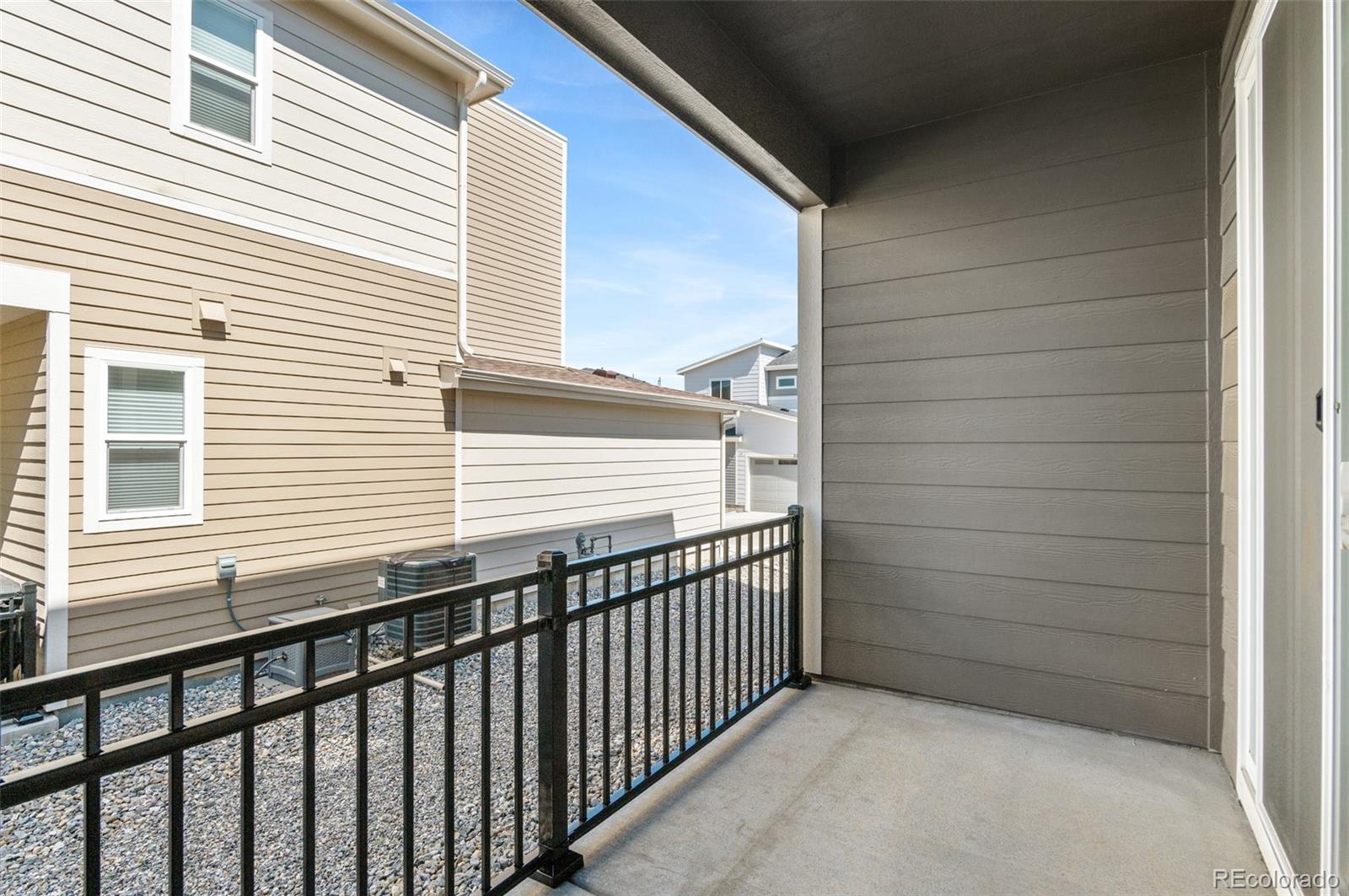 MLS Image #11 for 22826 e tufts place,aurora, Colorado