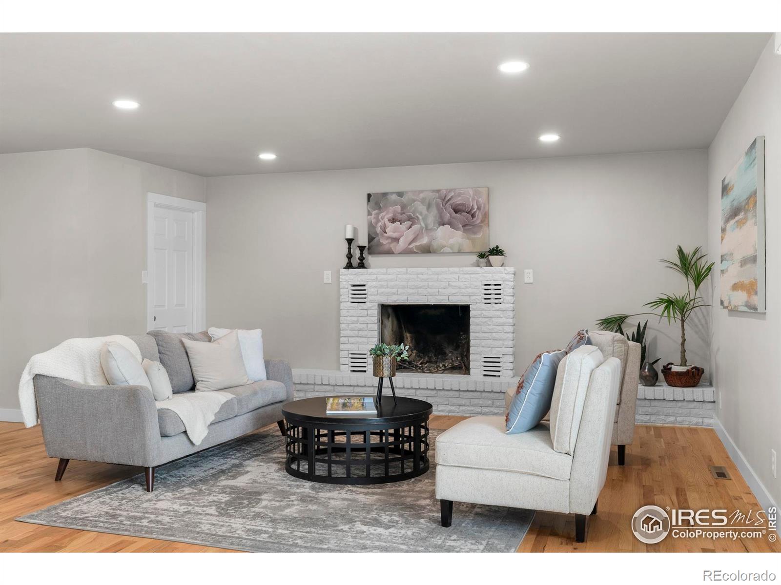 MLS Image #2 for 1744  corey street,longmont, Colorado