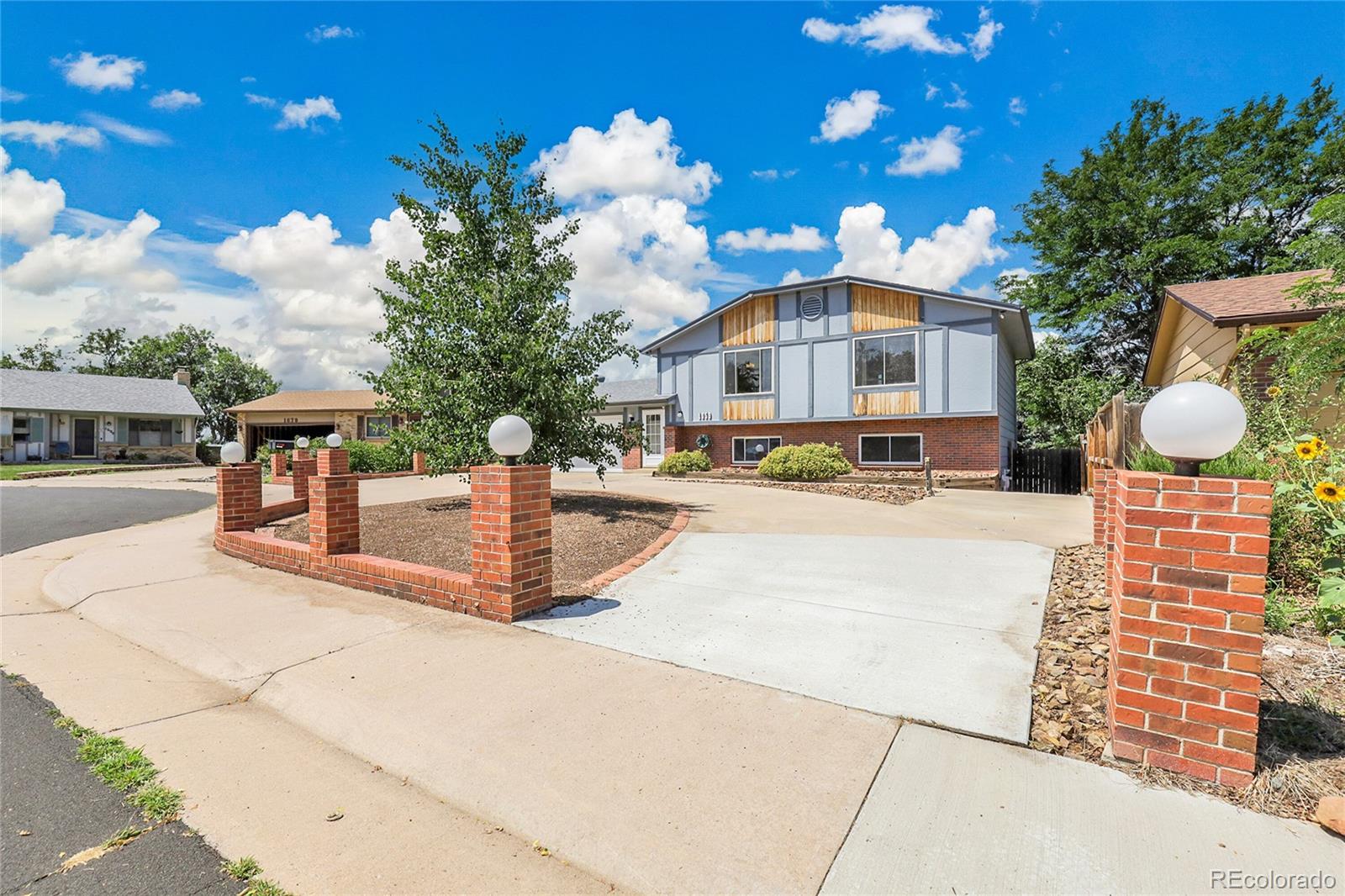 MLS Image #0 for 1659 s naples street,aurora, Colorado
