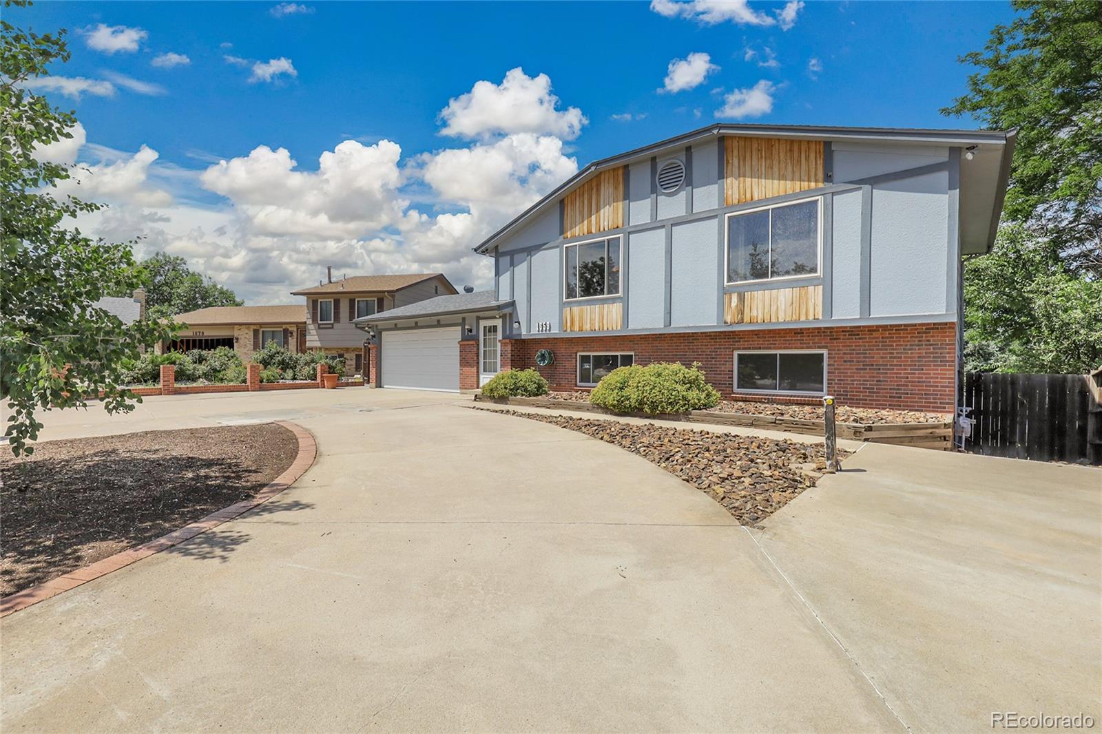 MLS Image #2 for 1659 s naples street,aurora, Colorado