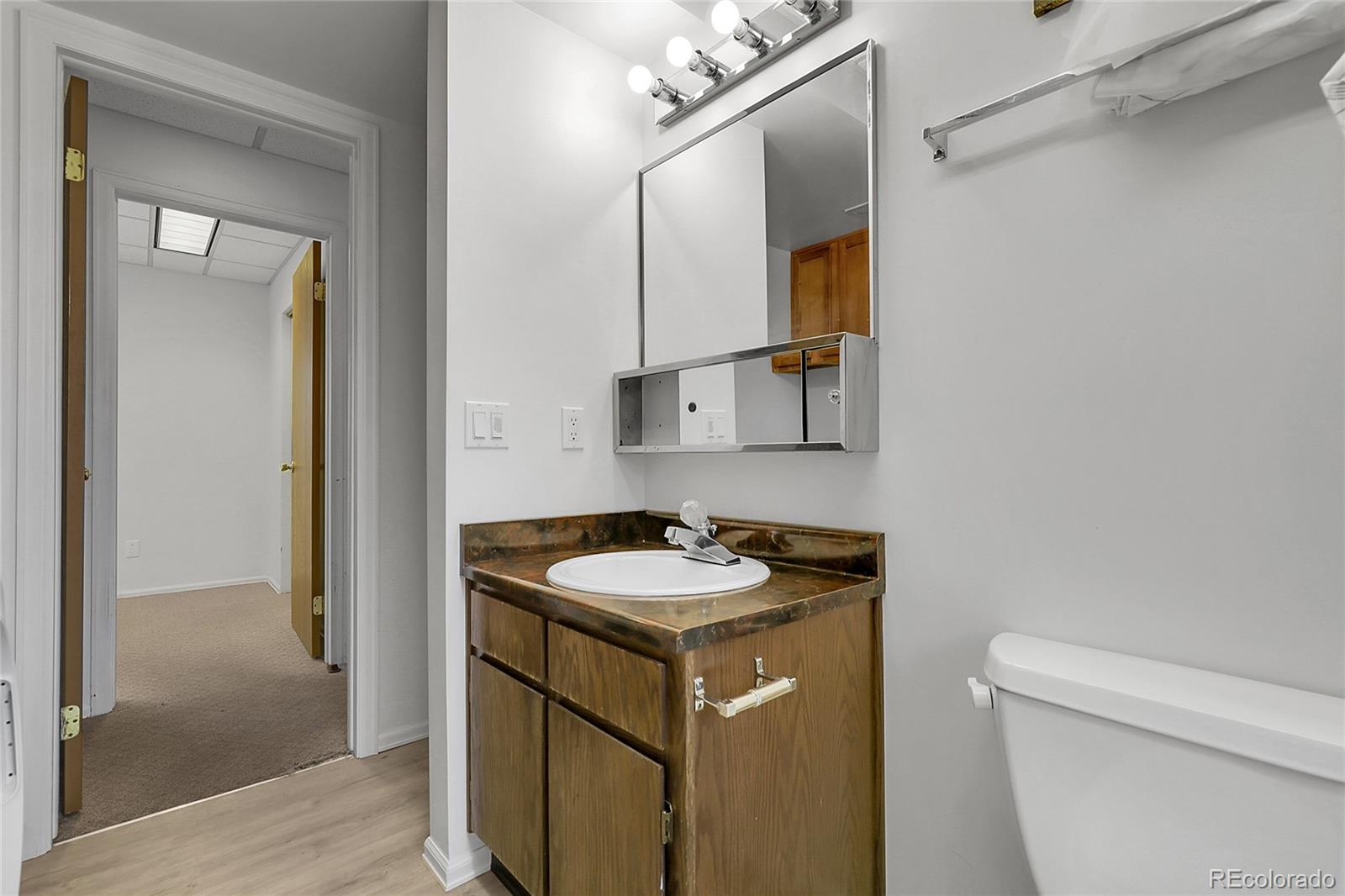 MLS Image #20 for 1659 s naples street,aurora, Colorado