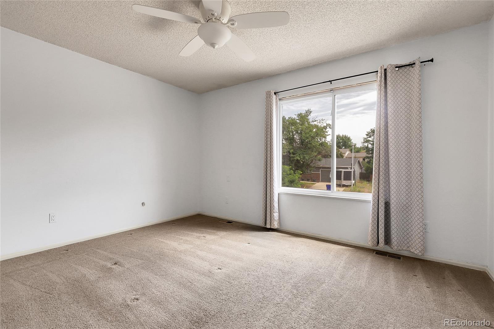 MLS Image #29 for 1659 s naples street,aurora, Colorado
