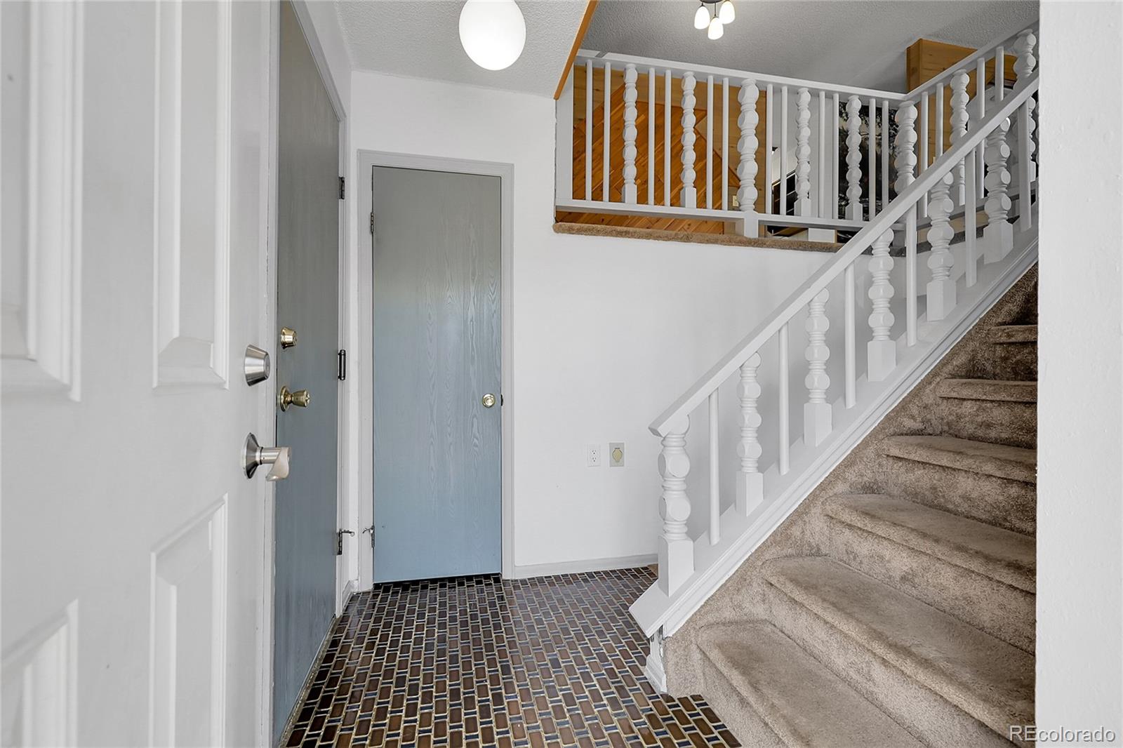 MLS Image #4 for 1659 s naples street,aurora, Colorado