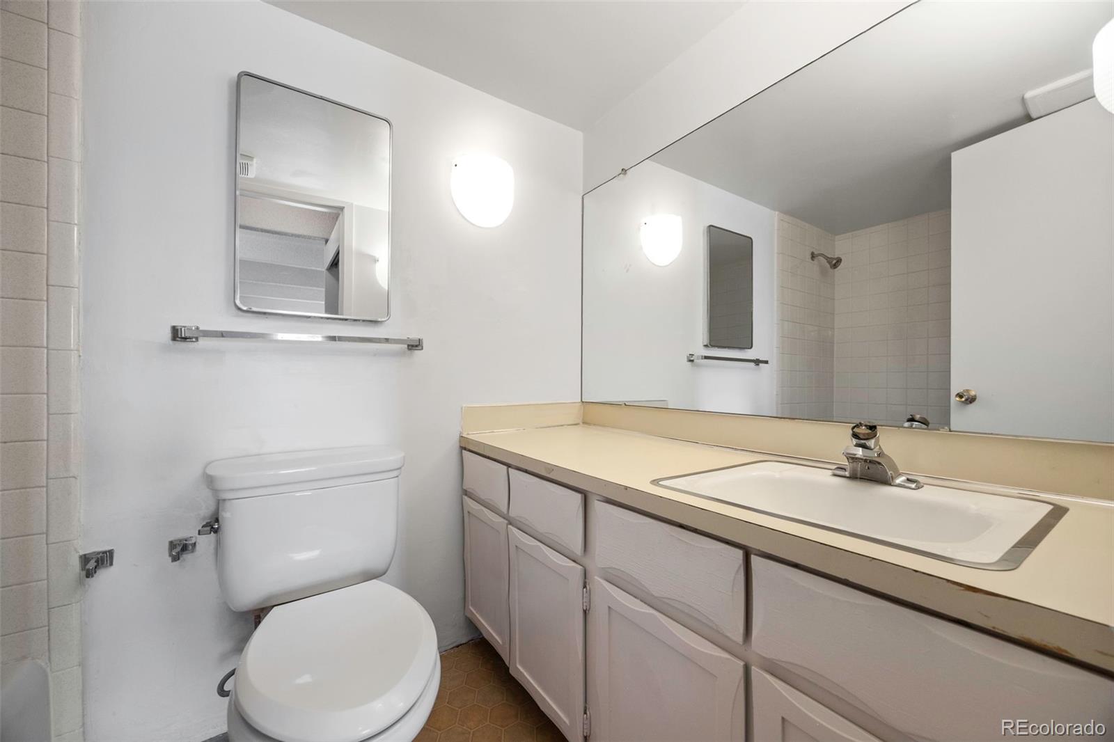 MLS Image #19 for 1255 n ogden street,denver, Colorado
