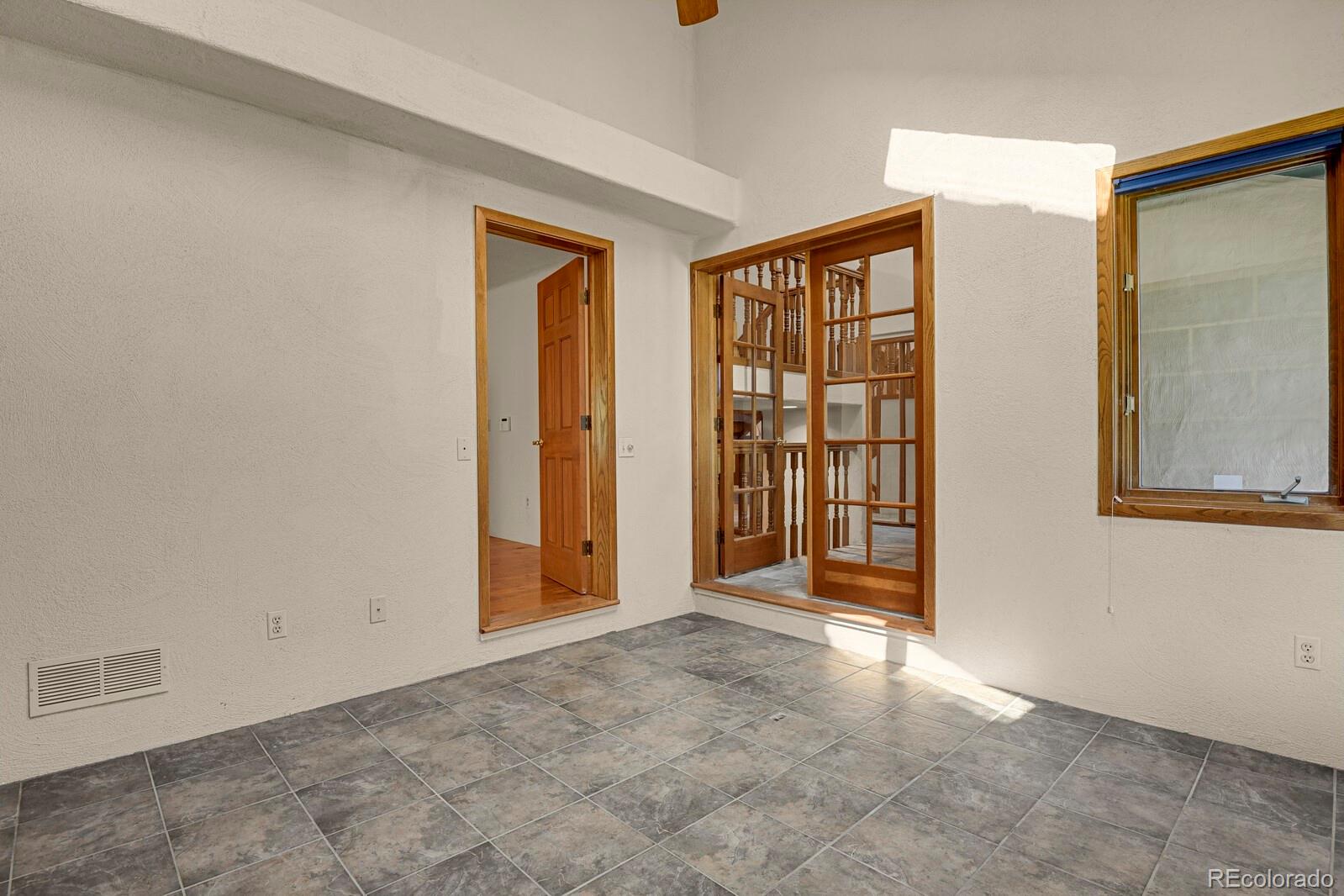 MLS Image #13 for 10390 w evans avenue,lakewood, Colorado