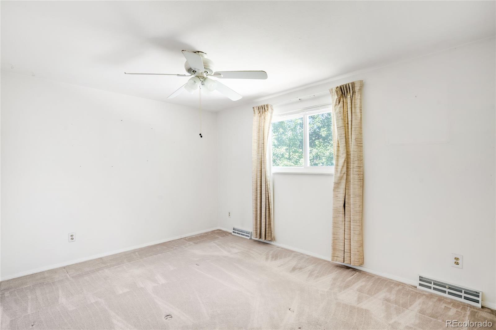 MLS Image #10 for 4184 s syracuse street,denver, Colorado