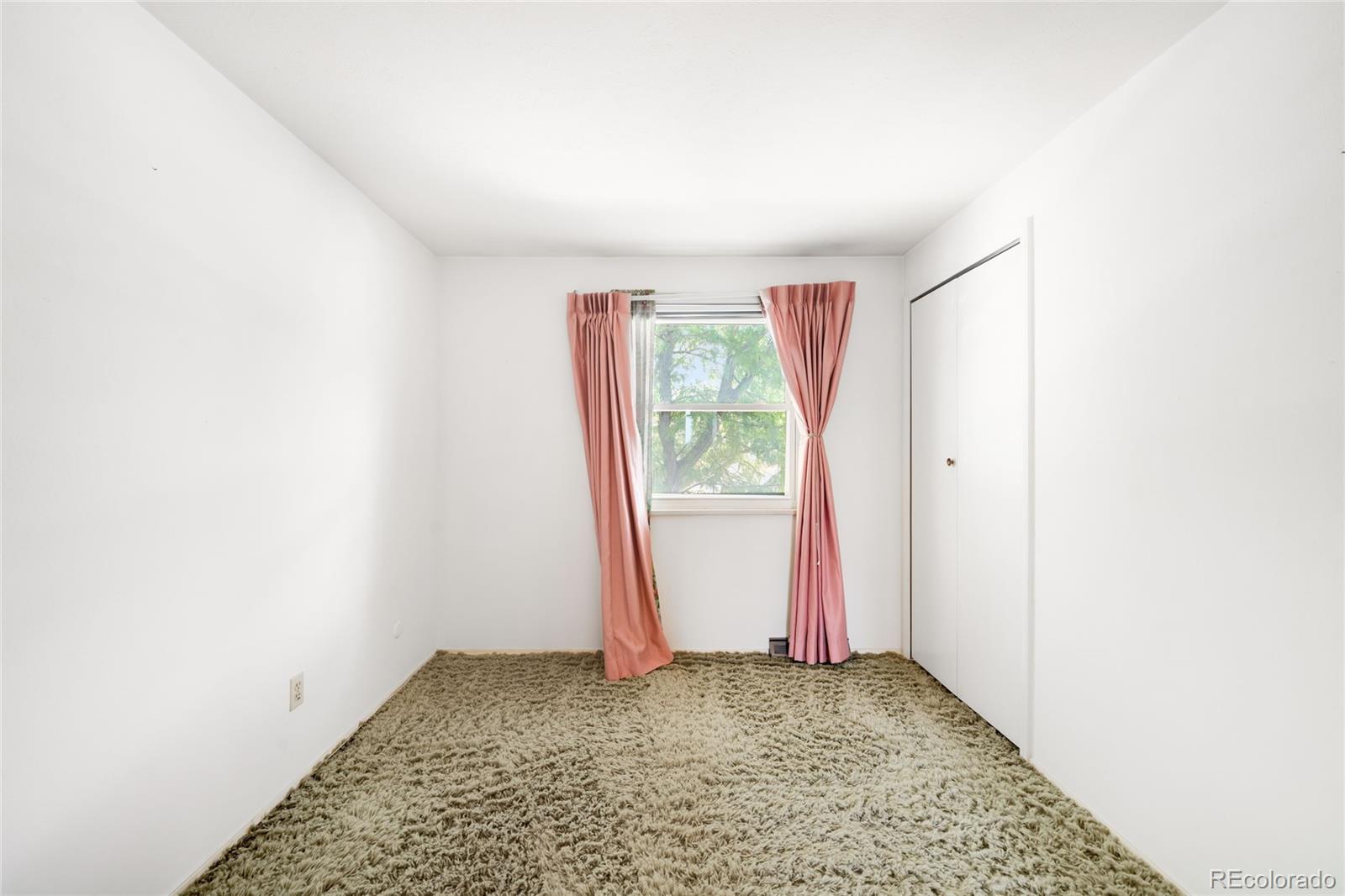 MLS Image #13 for 4184 s syracuse street,denver, Colorado