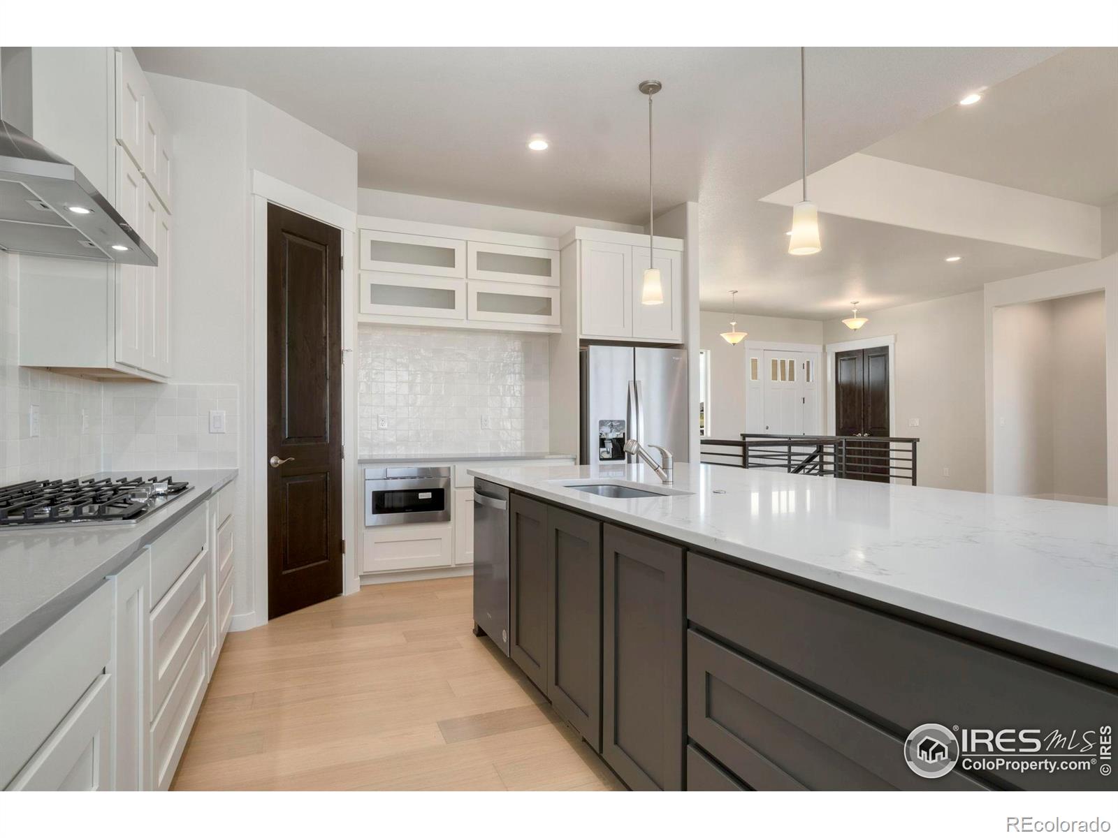 MLS Image #13 for 24113 e 36th place,aurora, Colorado