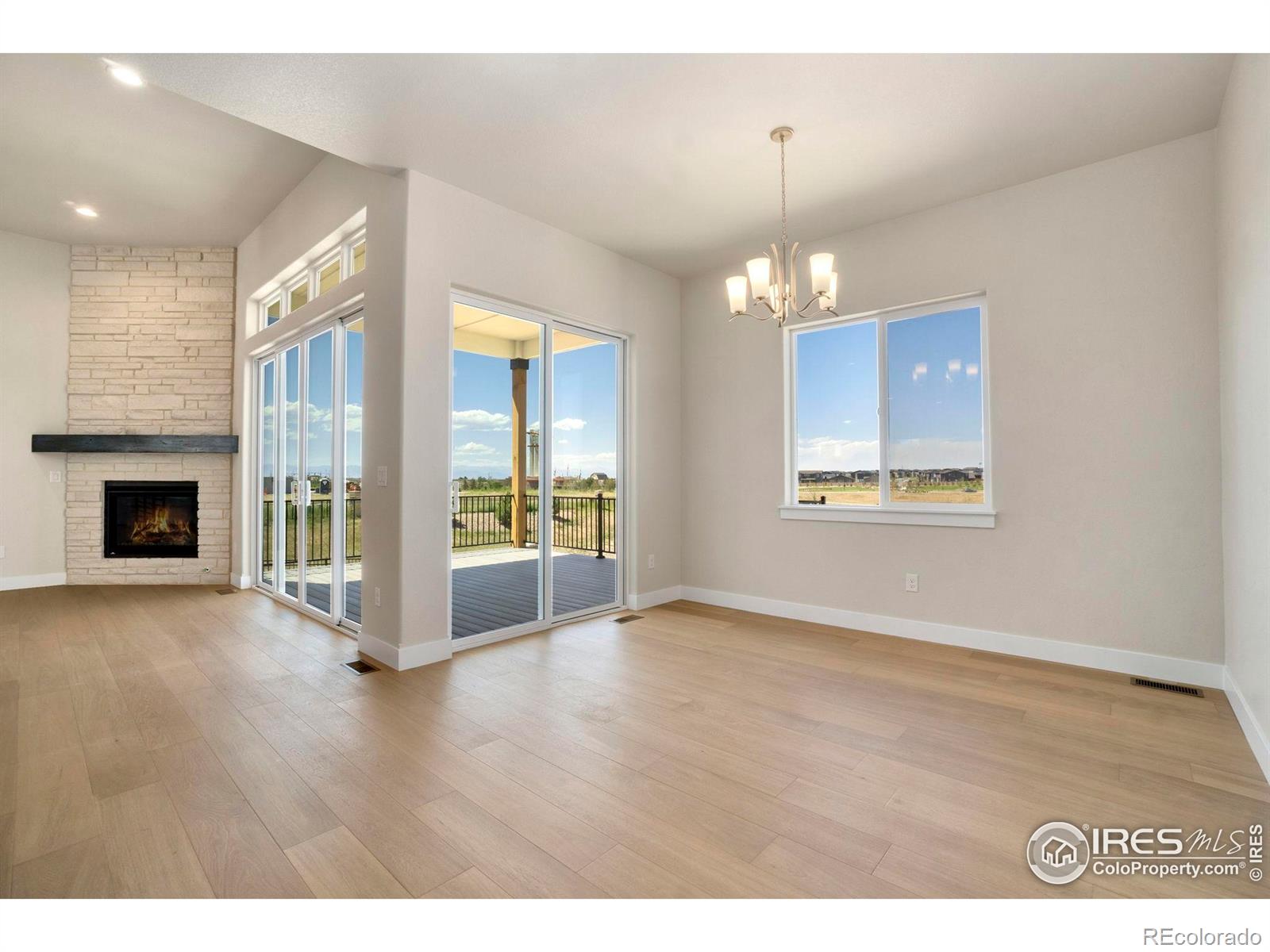 MLS Image #15 for 24113 e 36th place,aurora, Colorado