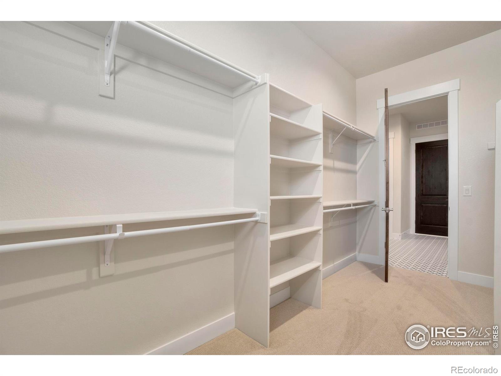 MLS Image #23 for 24113 e 36th place,aurora, Colorado