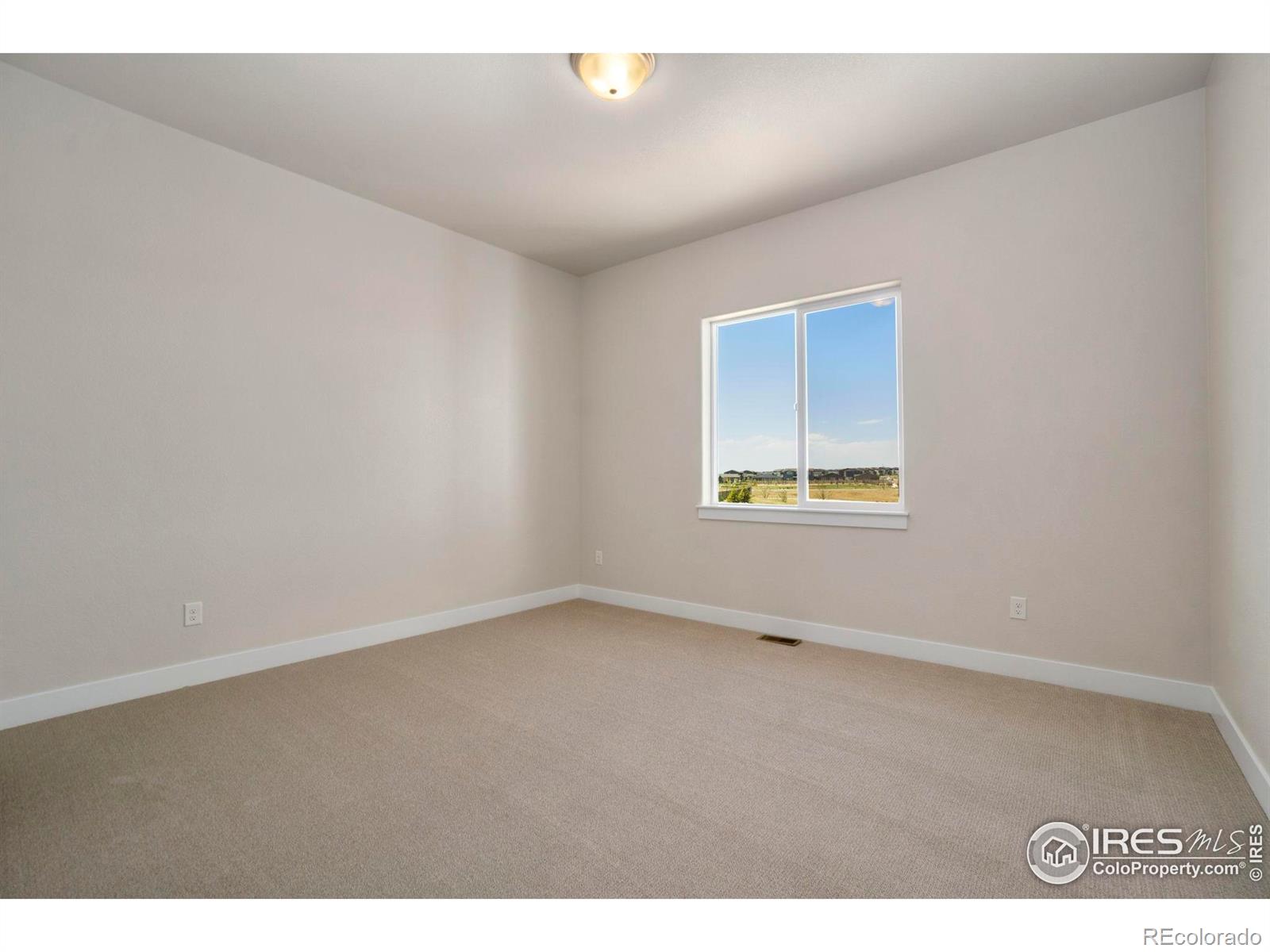 MLS Image #26 for 24113 e 36th place,aurora, Colorado