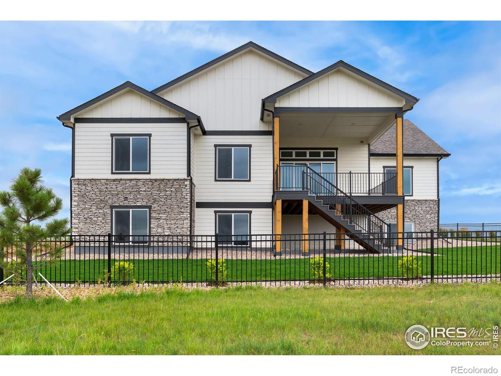 MLS Image #35 for 24113 e 36th place,aurora, Colorado