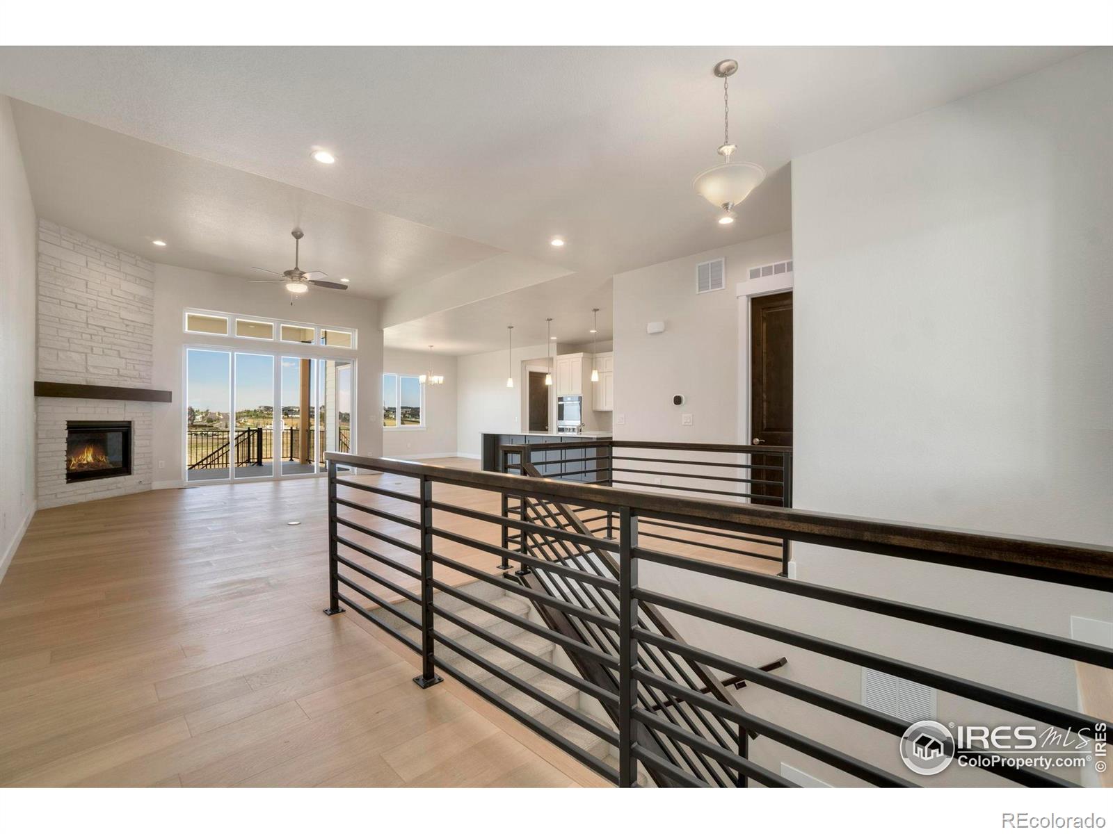 MLS Image #5 for 24113 e 36th place,aurora, Colorado