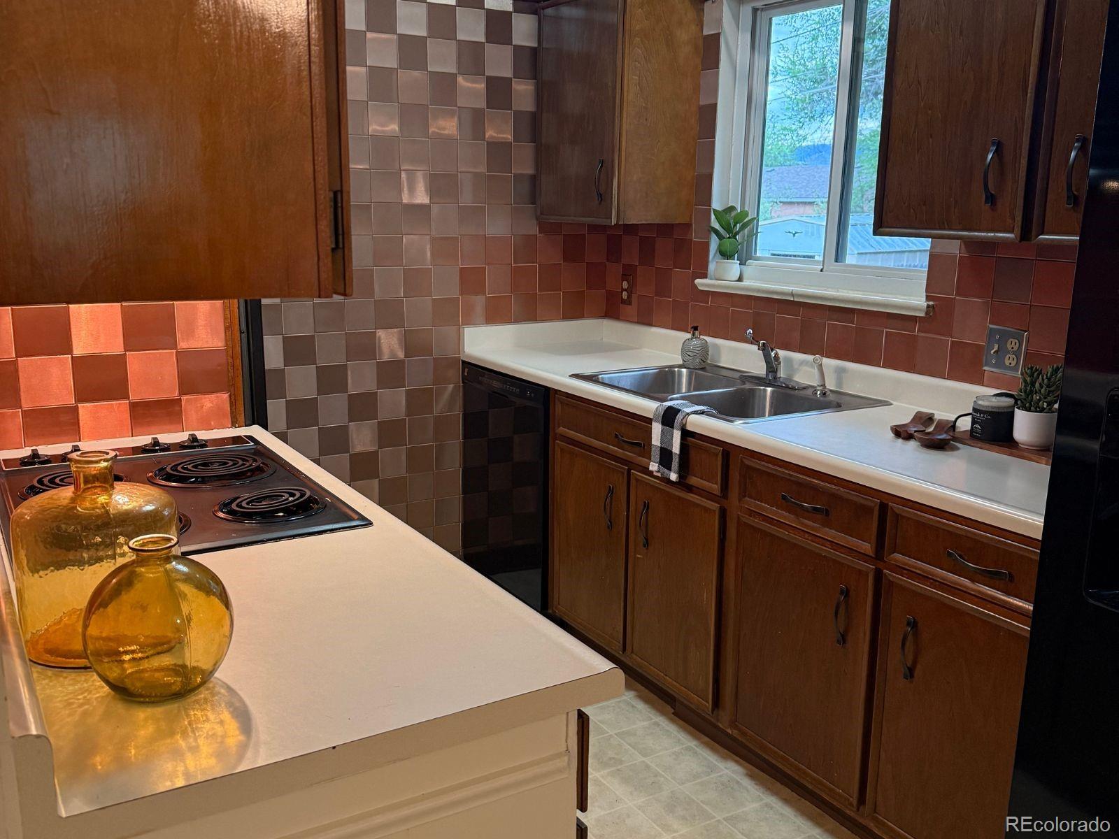 MLS Image #5 for 5873  urban court,arvada, Colorado