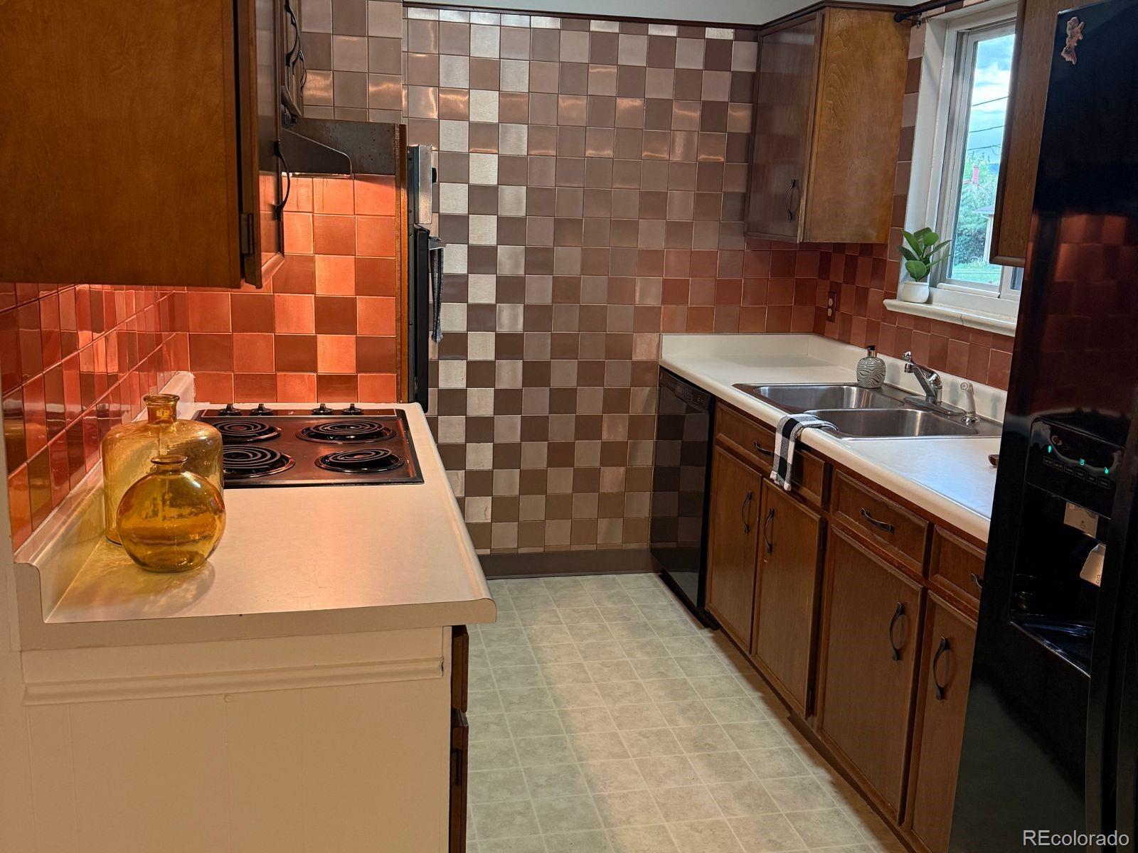 MLS Image #6 for 5873  urban court,arvada, Colorado