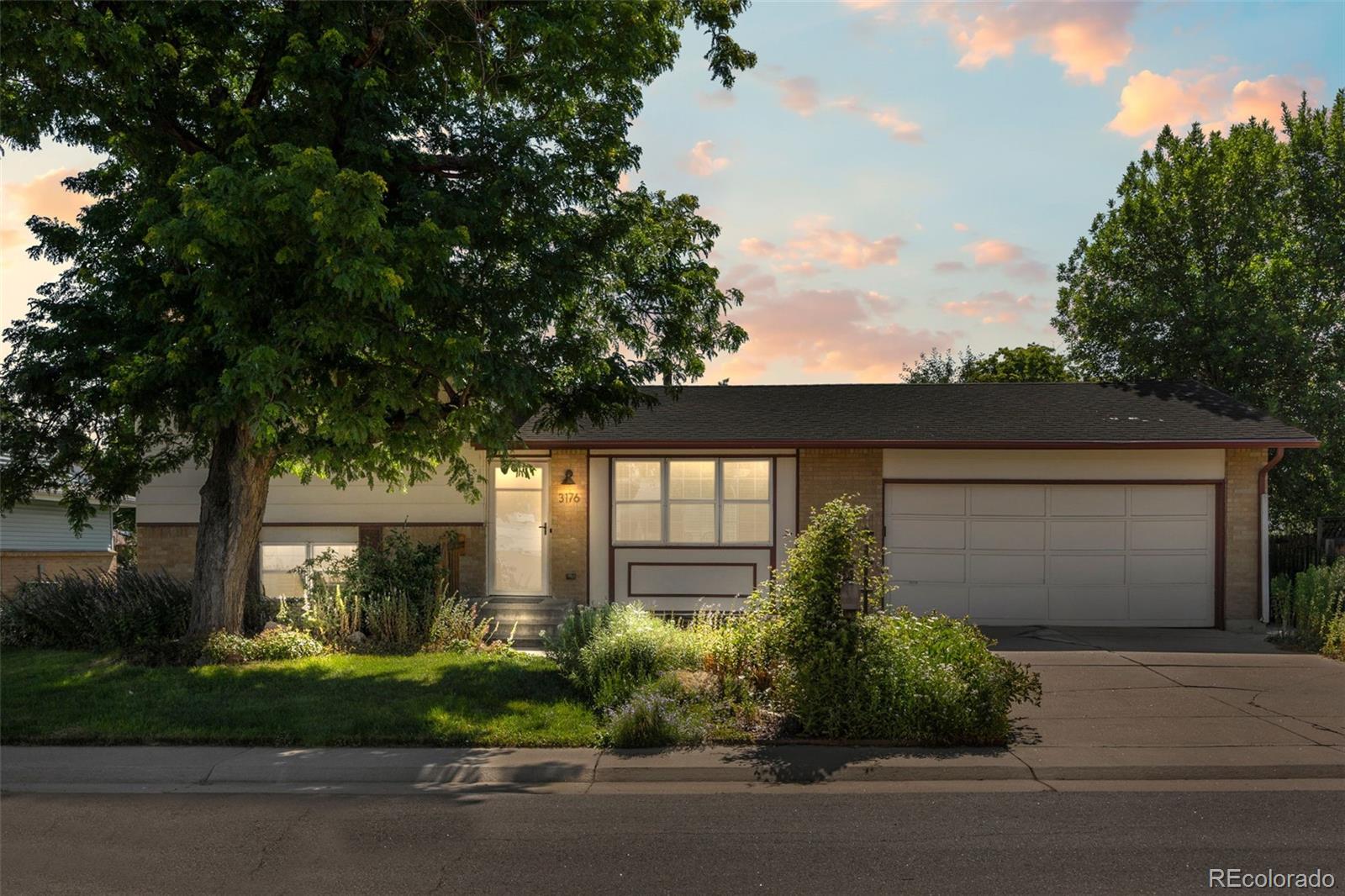 CMA Image for 3176 S Alton Court,Denver, Colorado