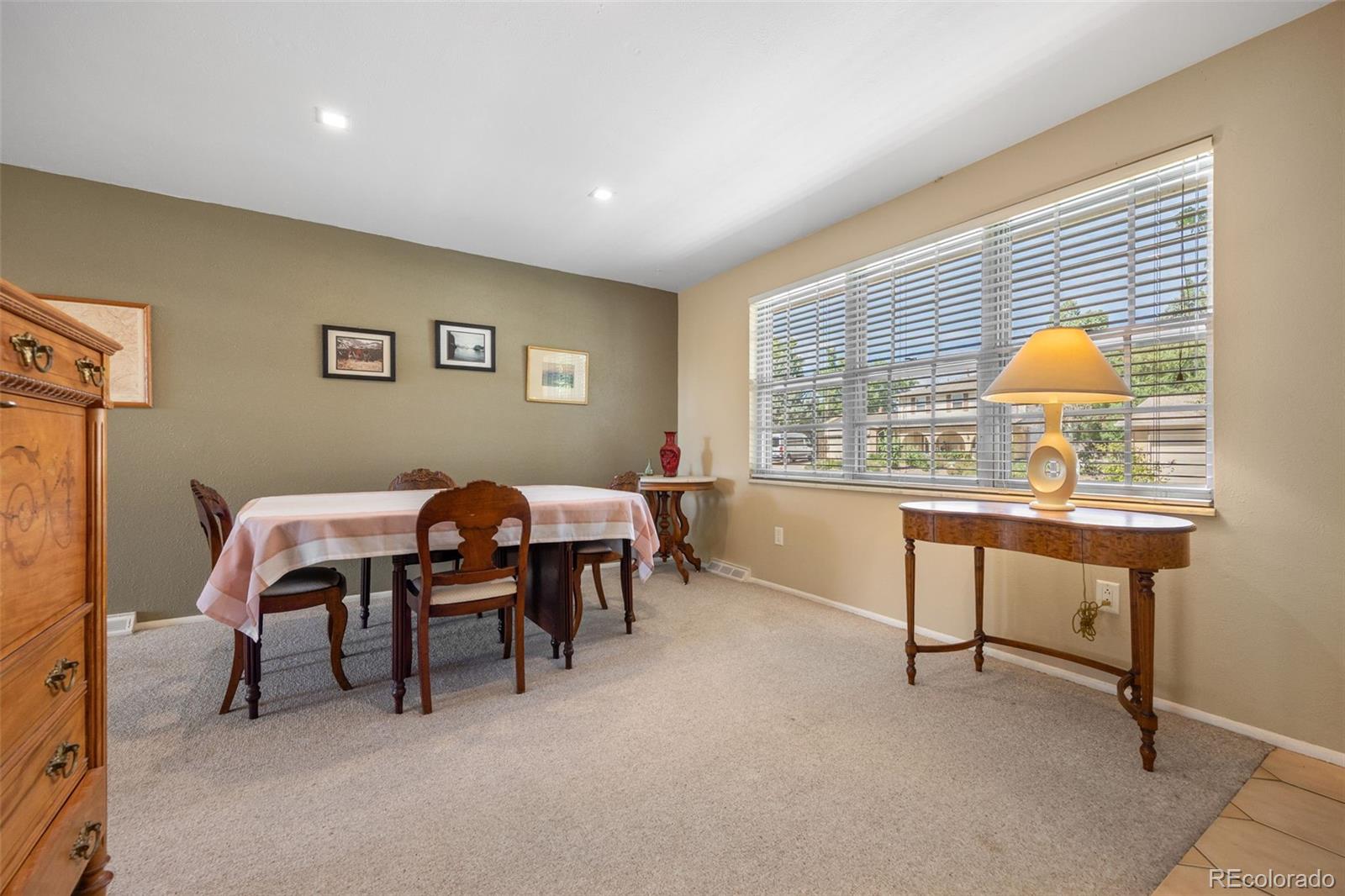MLS Image #11 for 3176 s alton court,denver, Colorado