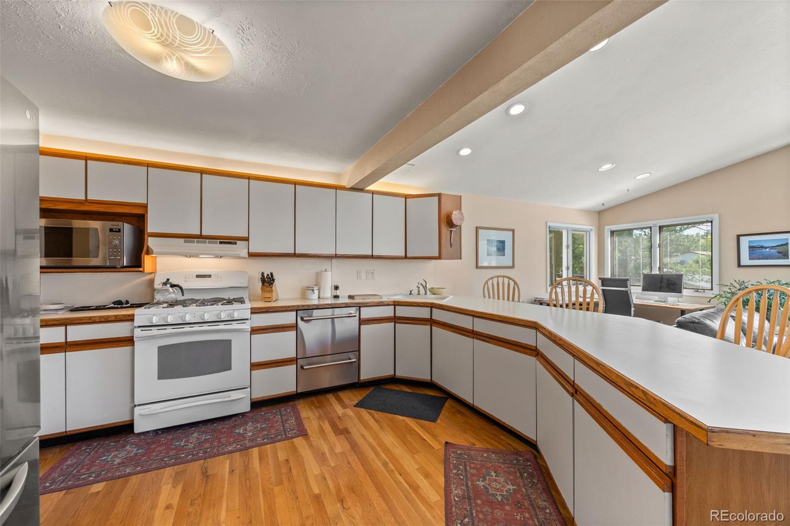 MLS Image #15 for 3176 s alton court,denver, Colorado