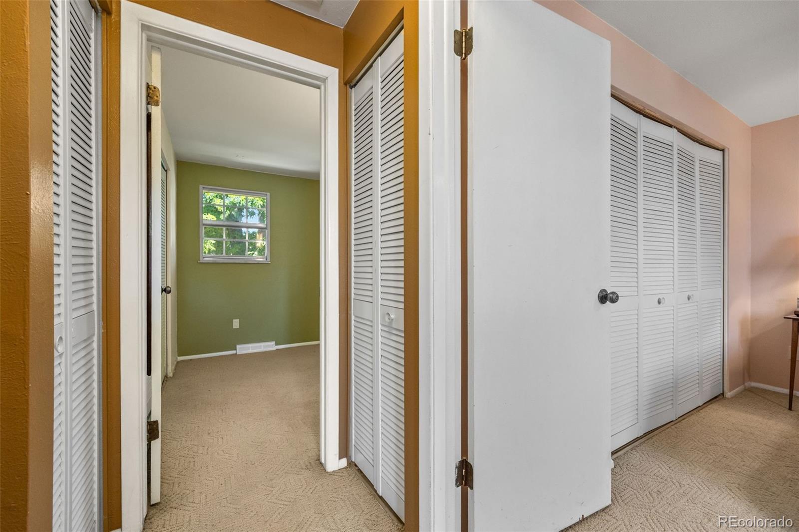 MLS Image #18 for 3176 s alton court,denver, Colorado
