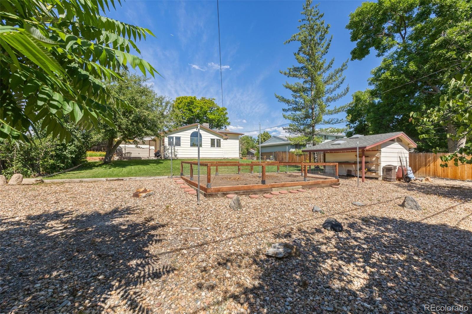 MLS Image #39 for 3176 s alton court,denver, Colorado