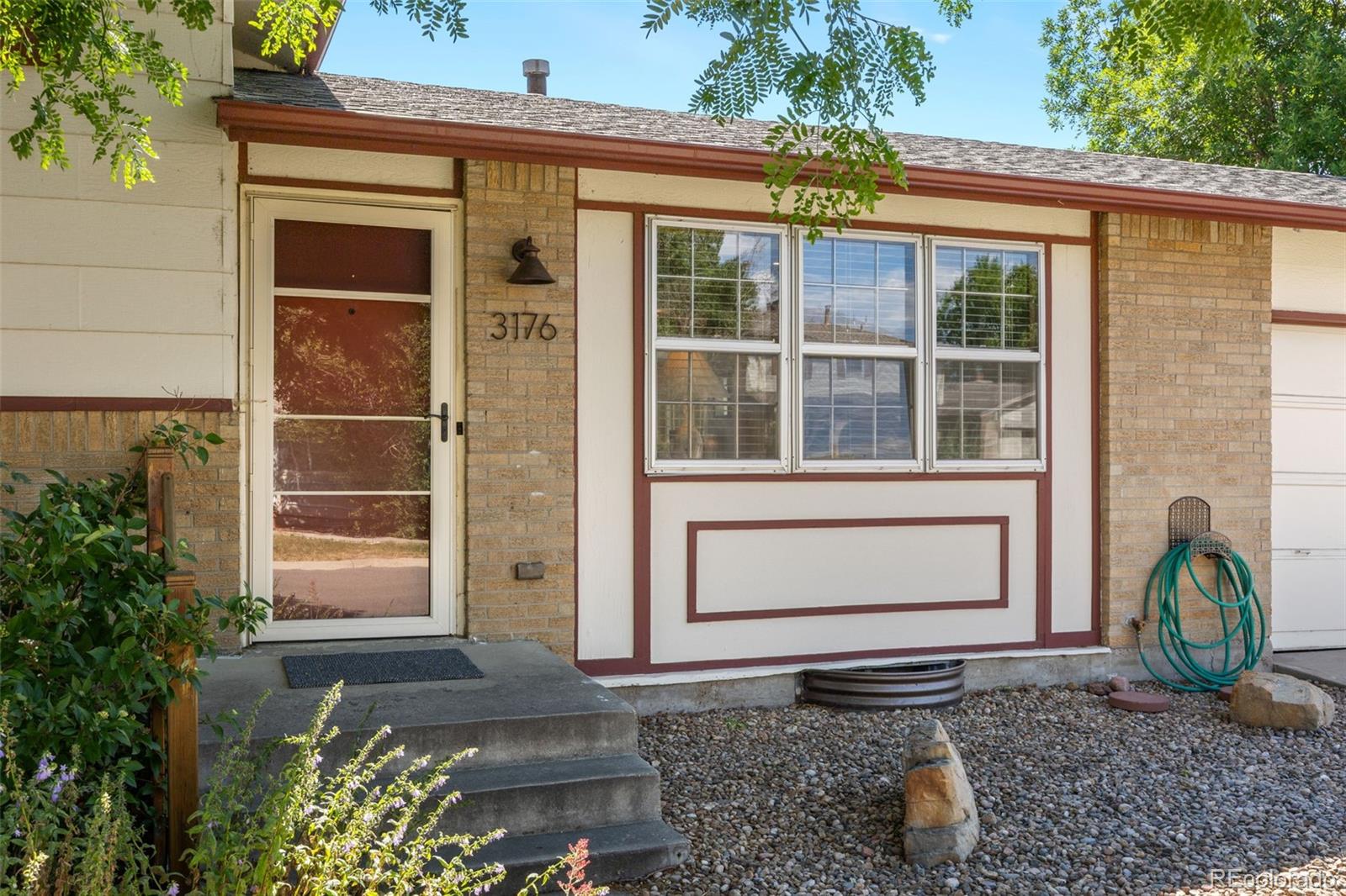 MLS Image #4 for 3176 s alton court,denver, Colorado