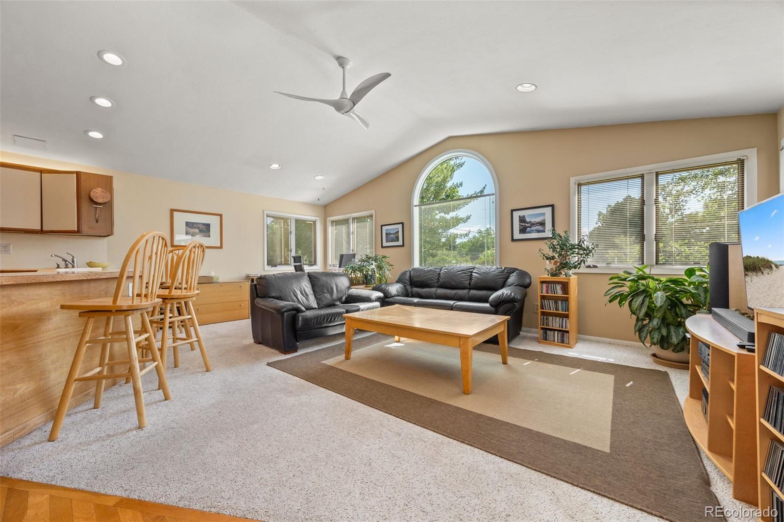 MLS Image #5 for 3176 s alton court,denver, Colorado