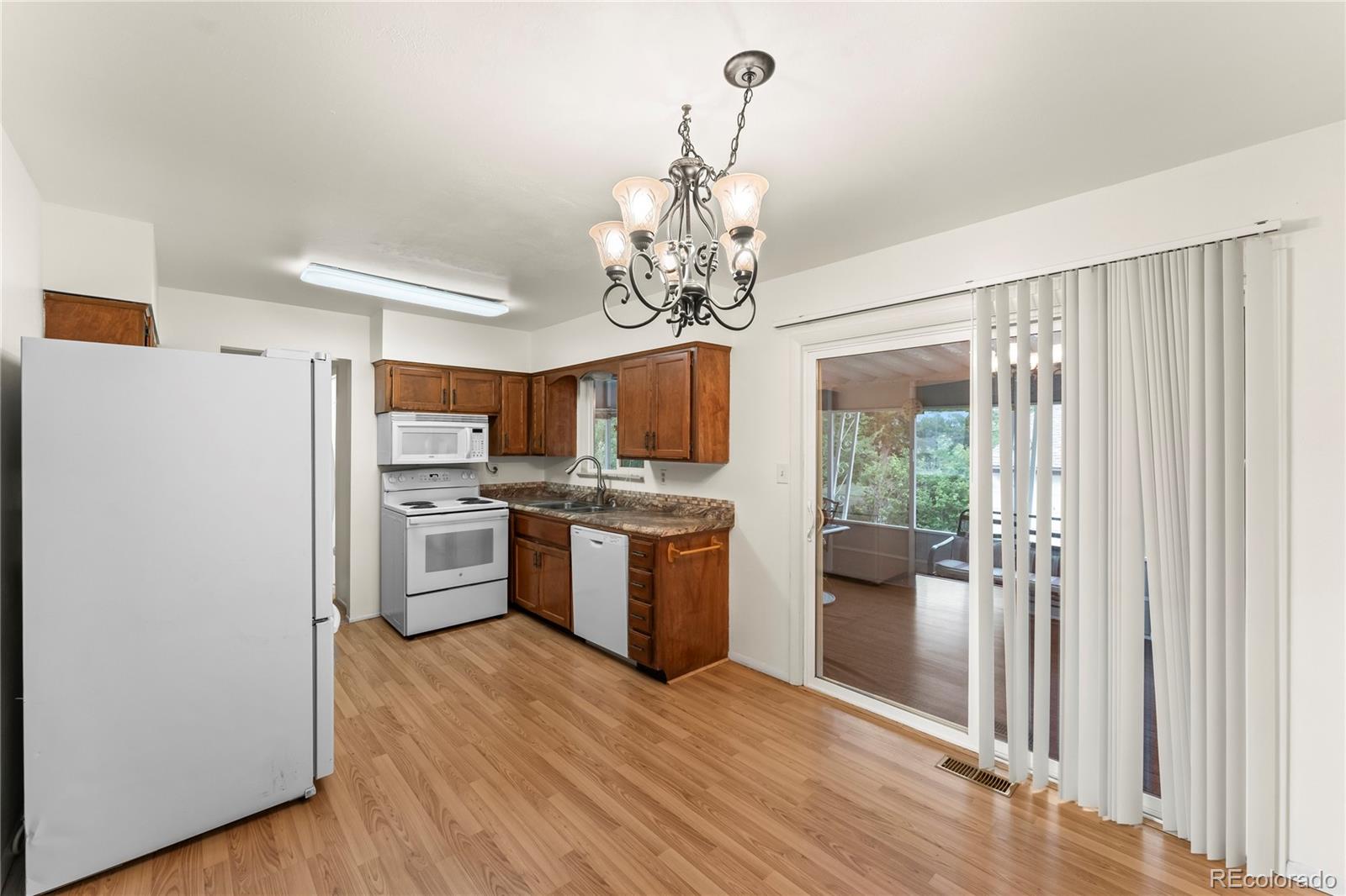 MLS Image #10 for 514  griffith way,colorado springs, Colorado