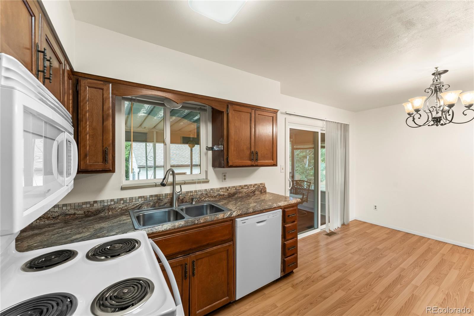 MLS Image #11 for 514  griffith way,colorado springs, Colorado