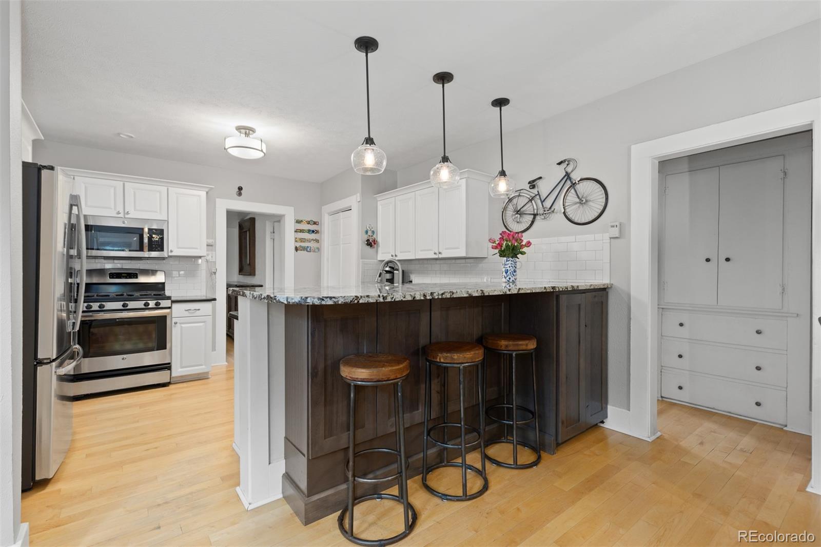 MLS Image #13 for 2605 w 35th avenue,denver, Colorado