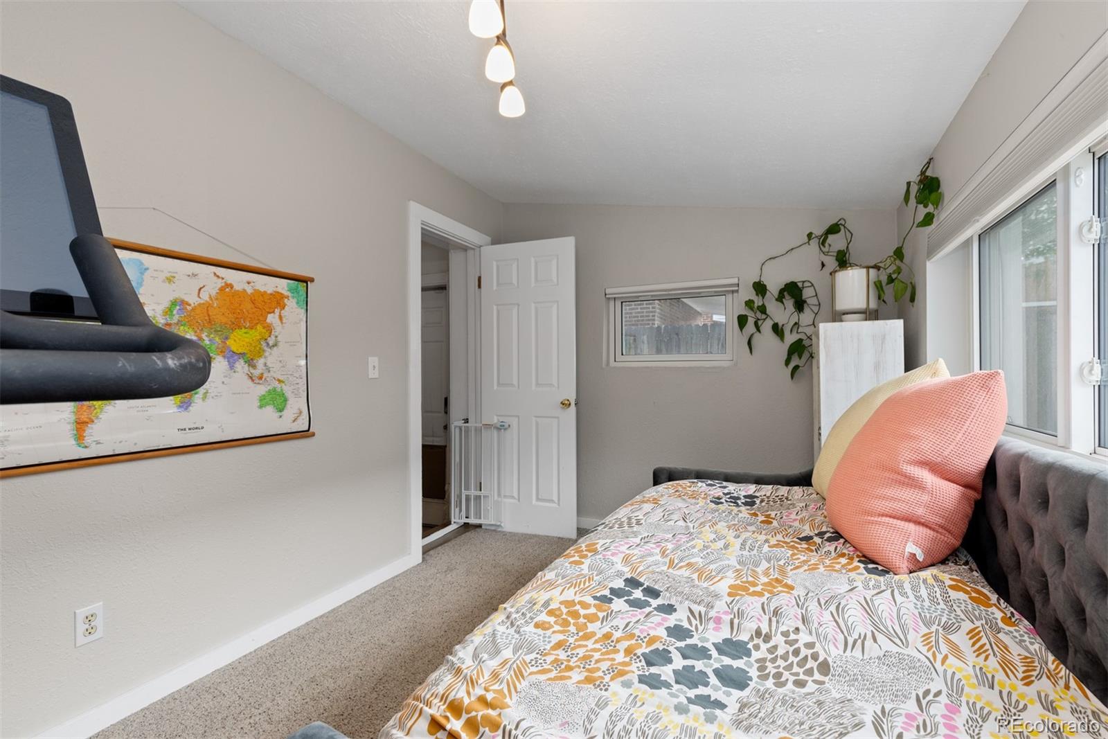 MLS Image #31 for 2605 w 35th avenue,denver, Colorado