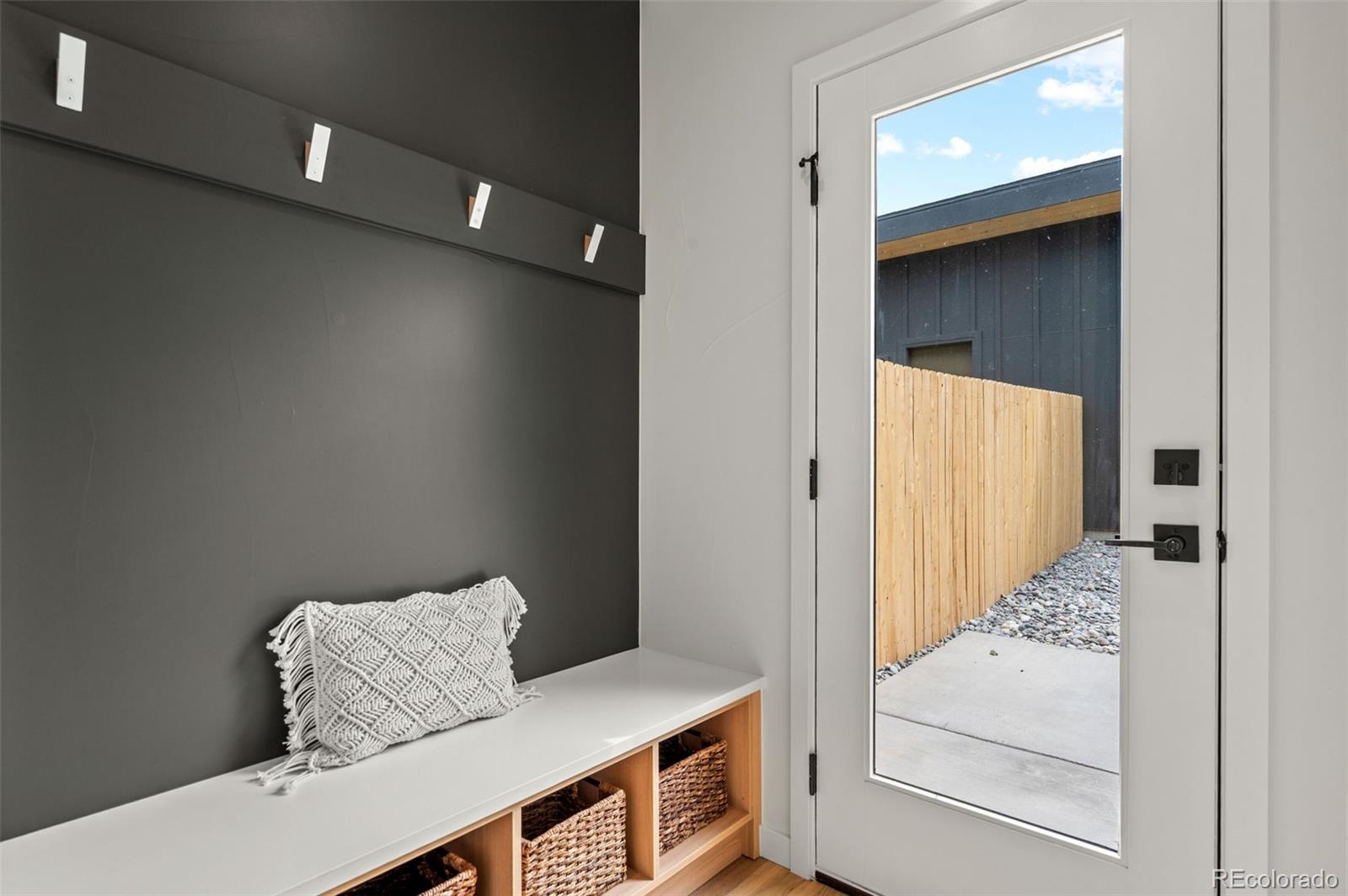 MLS Image #19 for 2124 s cherokee street,denver, Colorado