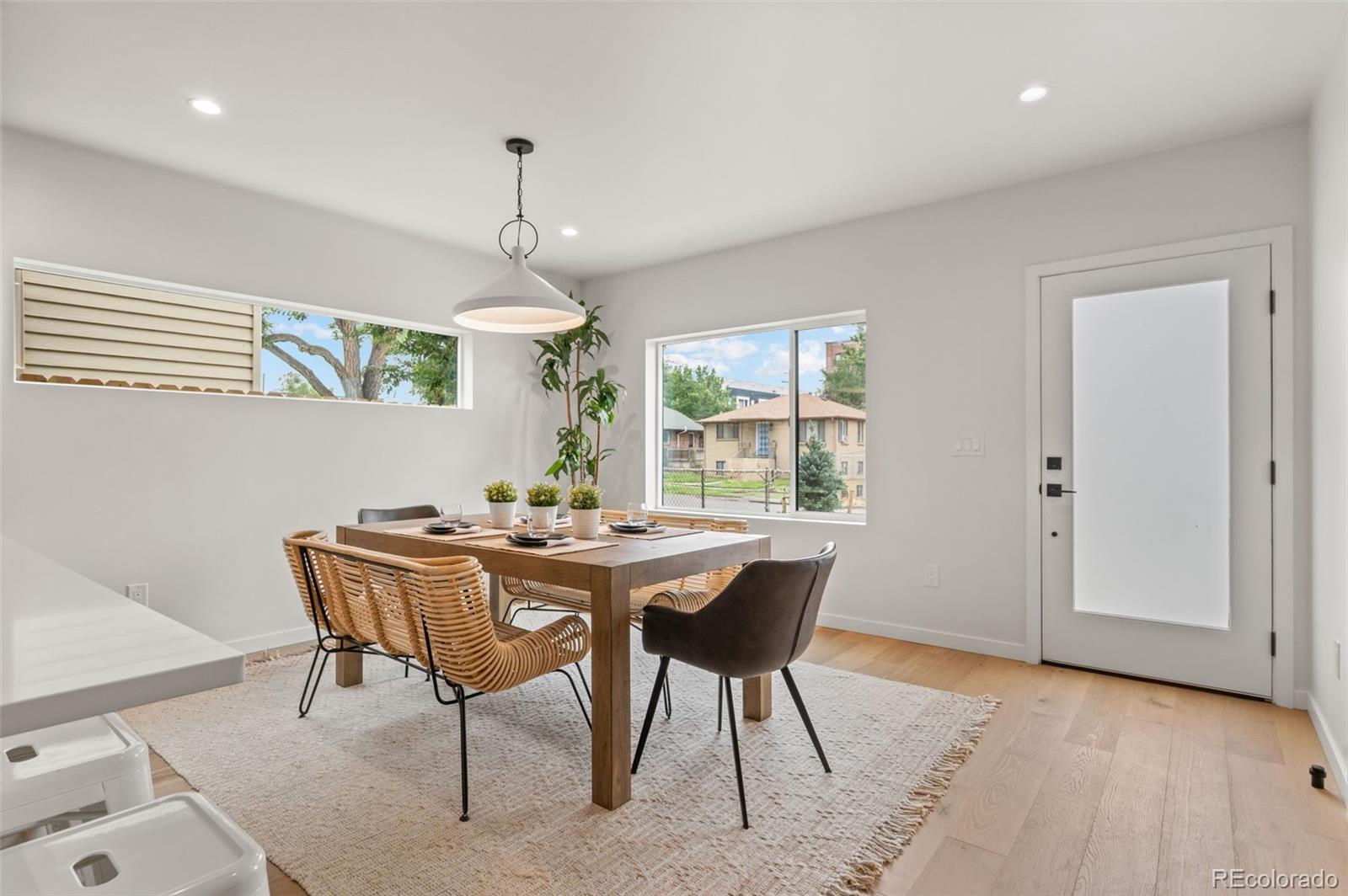 MLS Image #2 for 2124 s cherokee street,denver, Colorado