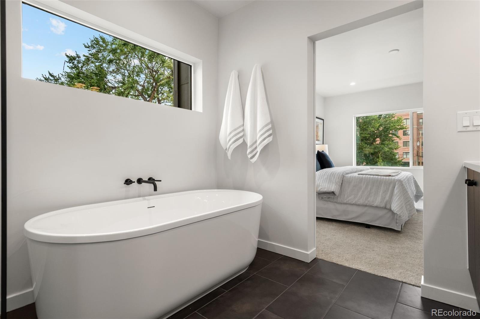 MLS Image #28 for 2124 s cherokee street,denver, Colorado